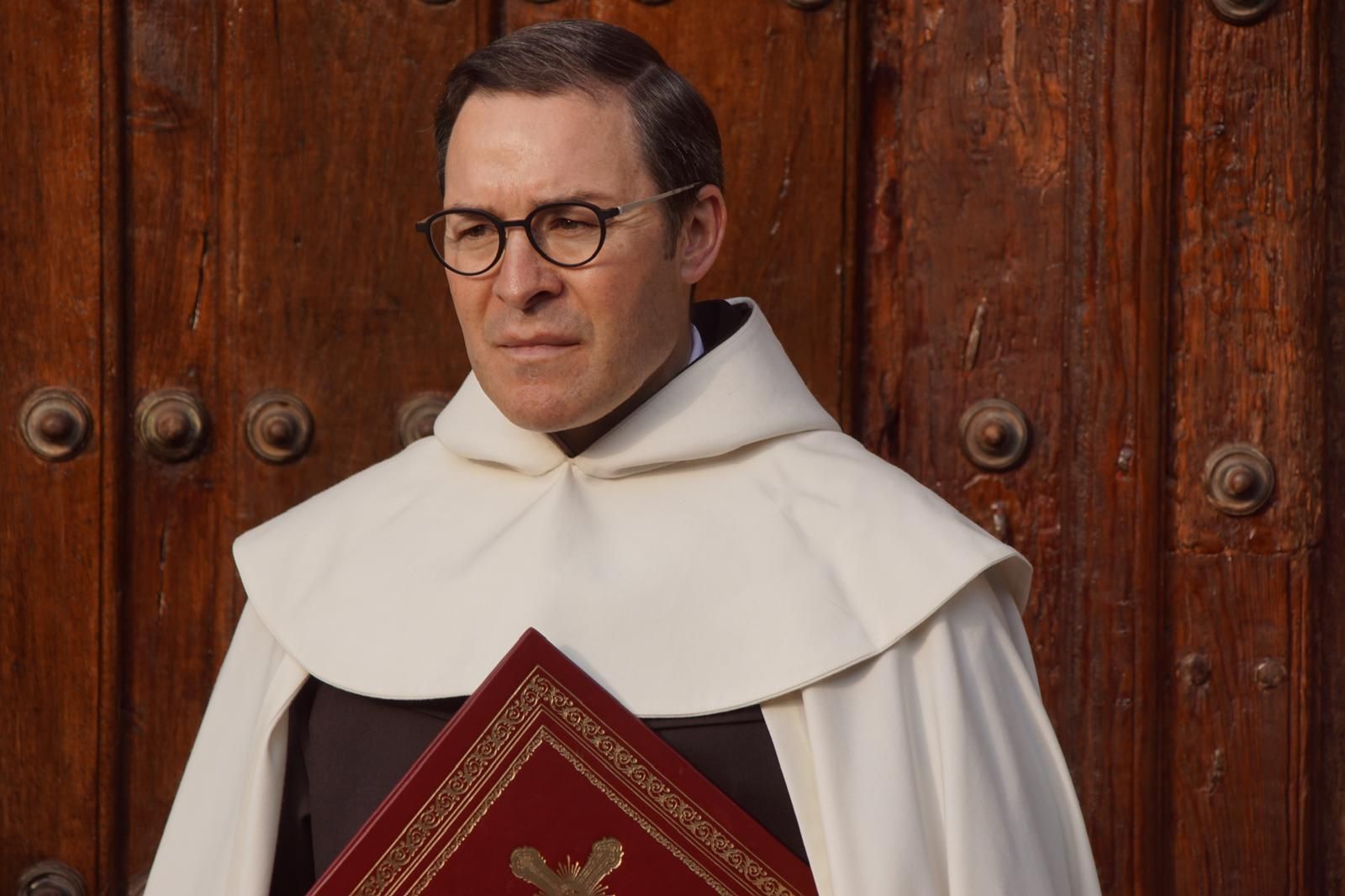 apertura-de-la-basilica-de-la-anunciacion-para-venerar-el-cuerpo-de-santa-teresa-en-alba-de-tormes-fotos-juanes-21