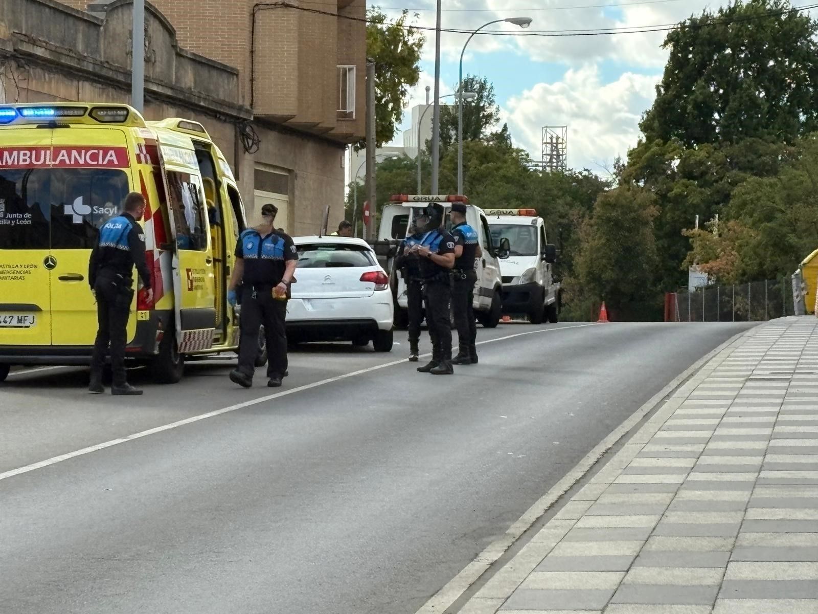 Choque Frontal Avenida Juan Pablo II (6).jpeg