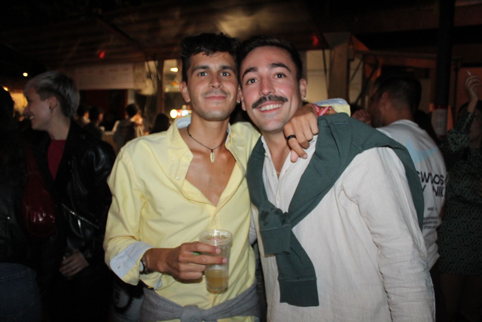 La Feria de Día se llena en la tarde-noche de este viernes, punto de partida del fin de semana