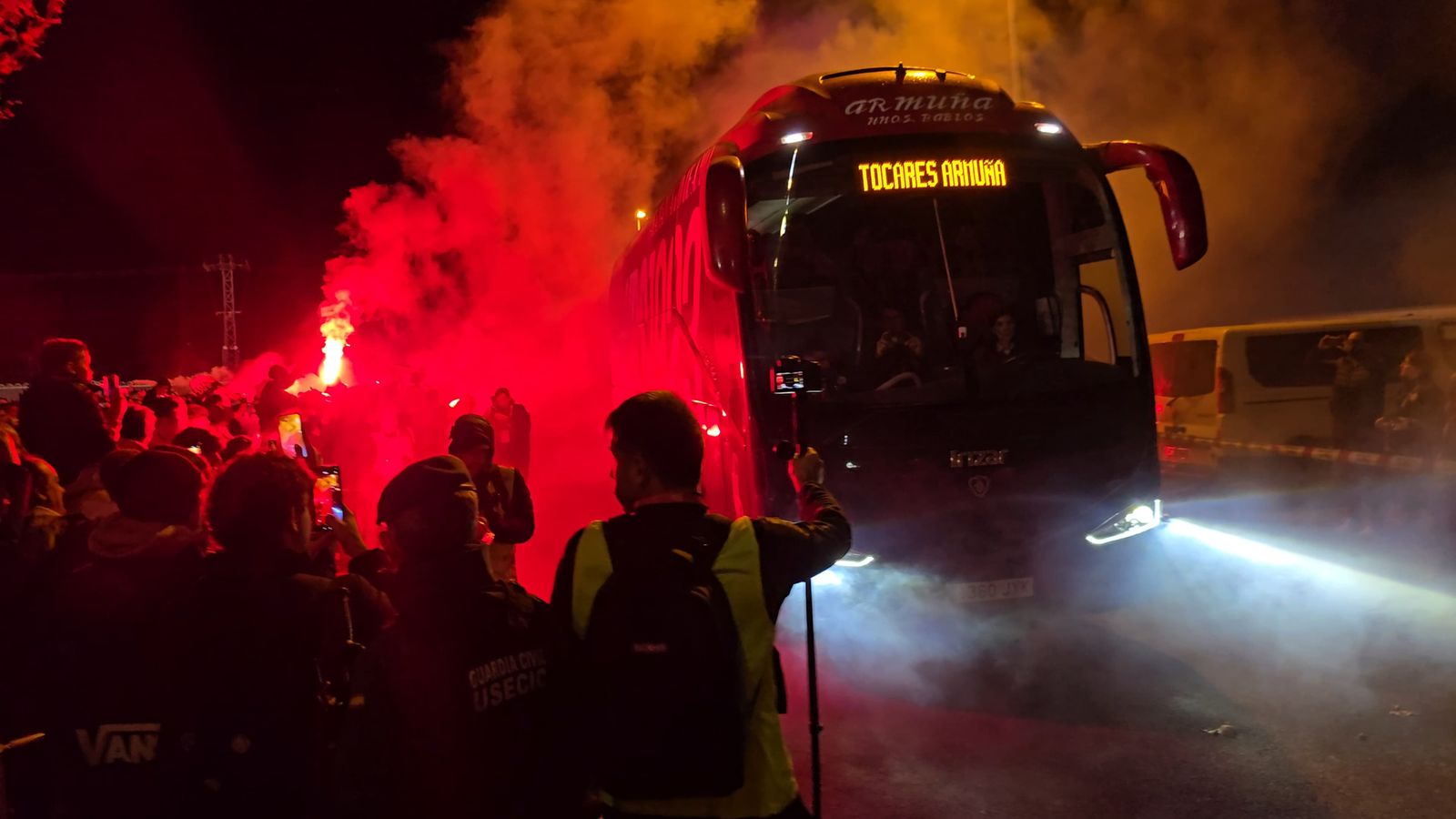 whatsapp-image-2024-12-03-at-19-17-03