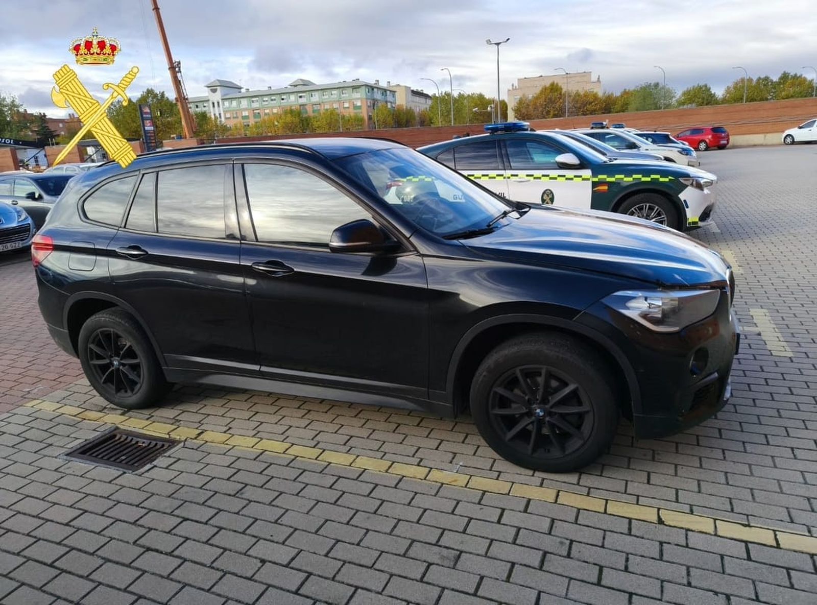 Vehículo de Portugal interceptado en Carbajosa. FOTO: GUARDIA CIVIL DE SALAMANCA