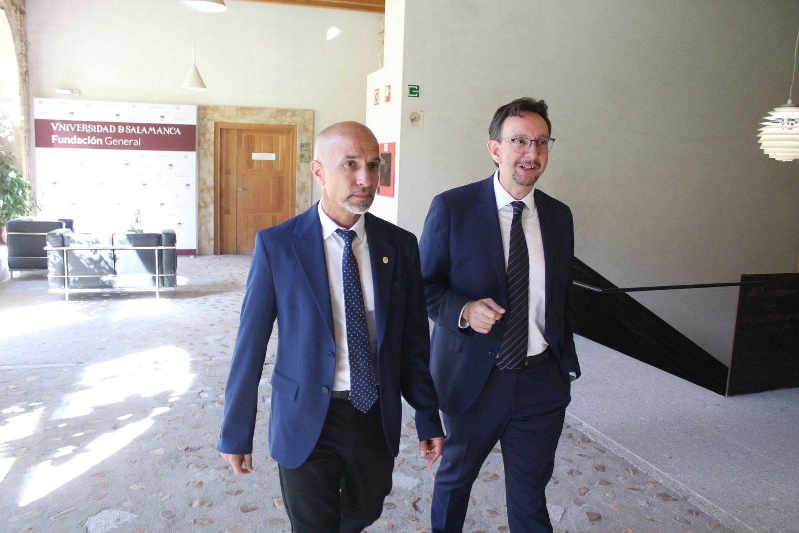 Óscar González Benito, director-gerente, y Luis Rodríguez Domínguez, subdirector de la Fundación General de la Universidad de Salamanca Óscar González Benito, director-gerente, y Luis Rodríguez Domínguez, subdirector de la Fundación General de la Universidad de Salamanca