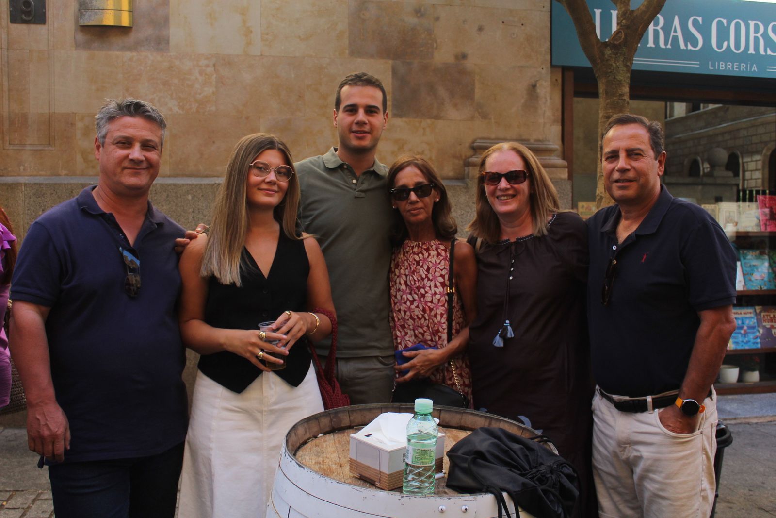 Ambiente en la Feria de Día en el mediodía de este sábado