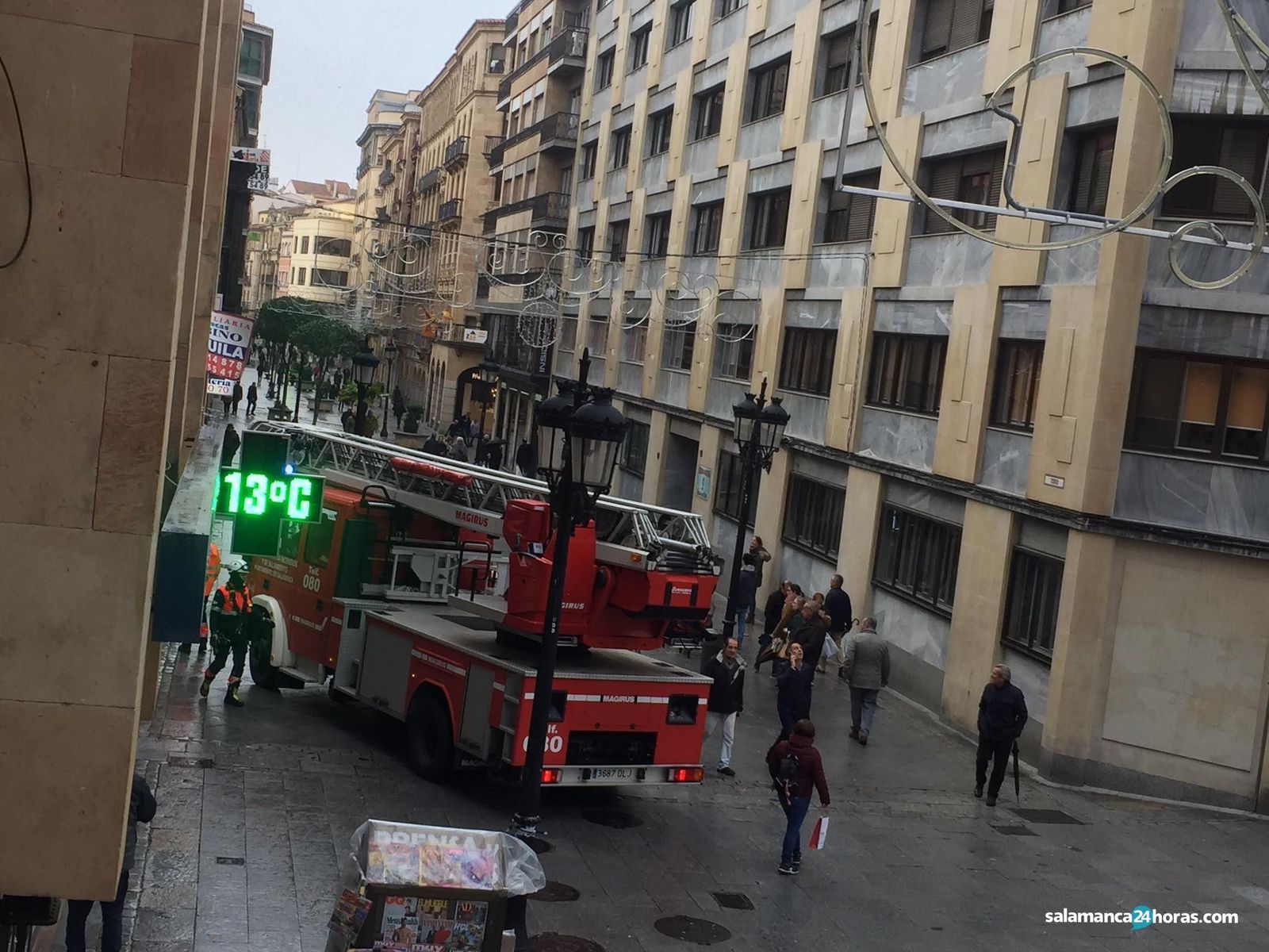 Cartel Bomberos calle Toro 1