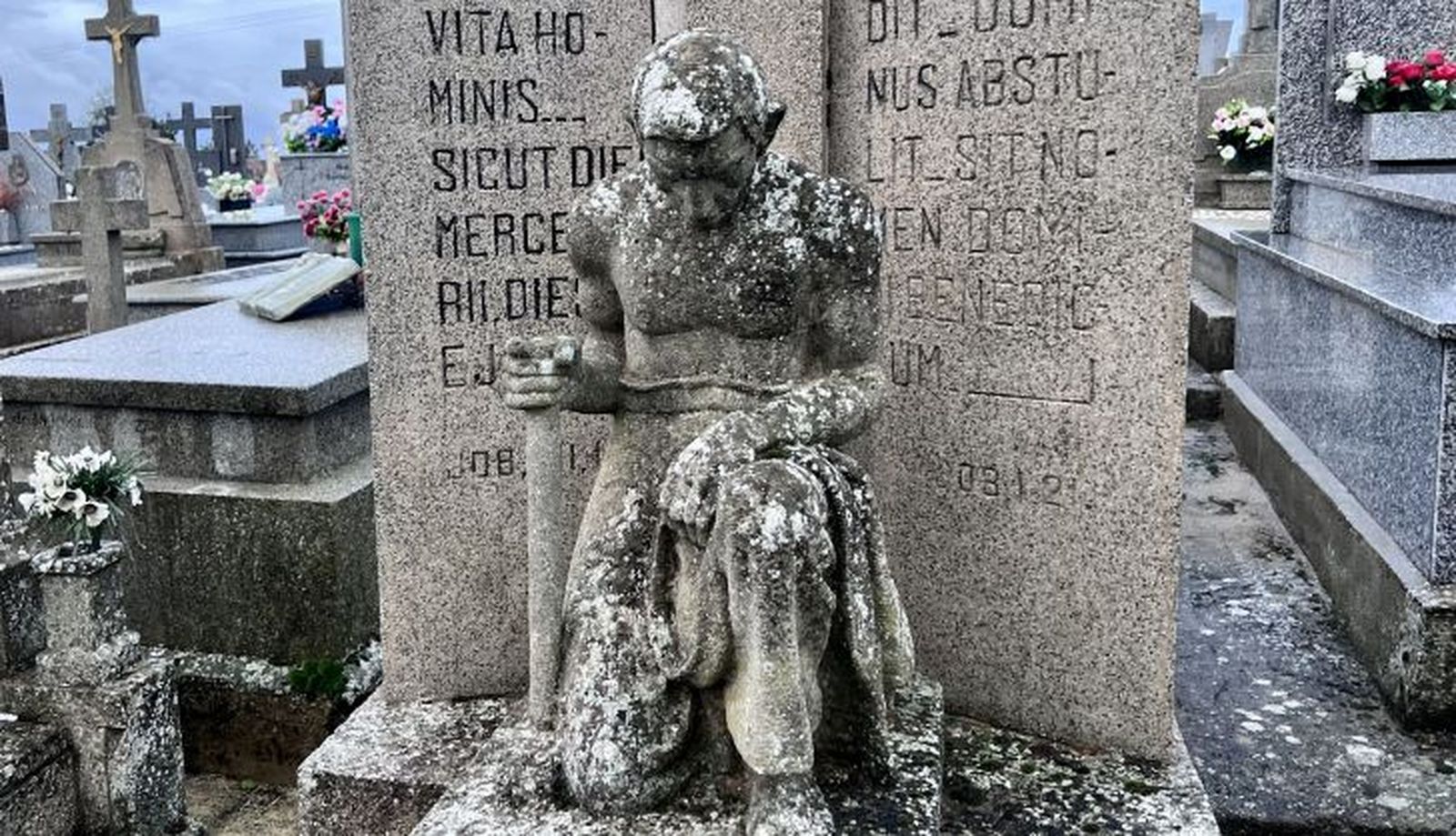 Arte funerario en el cementerio de Salamanca 