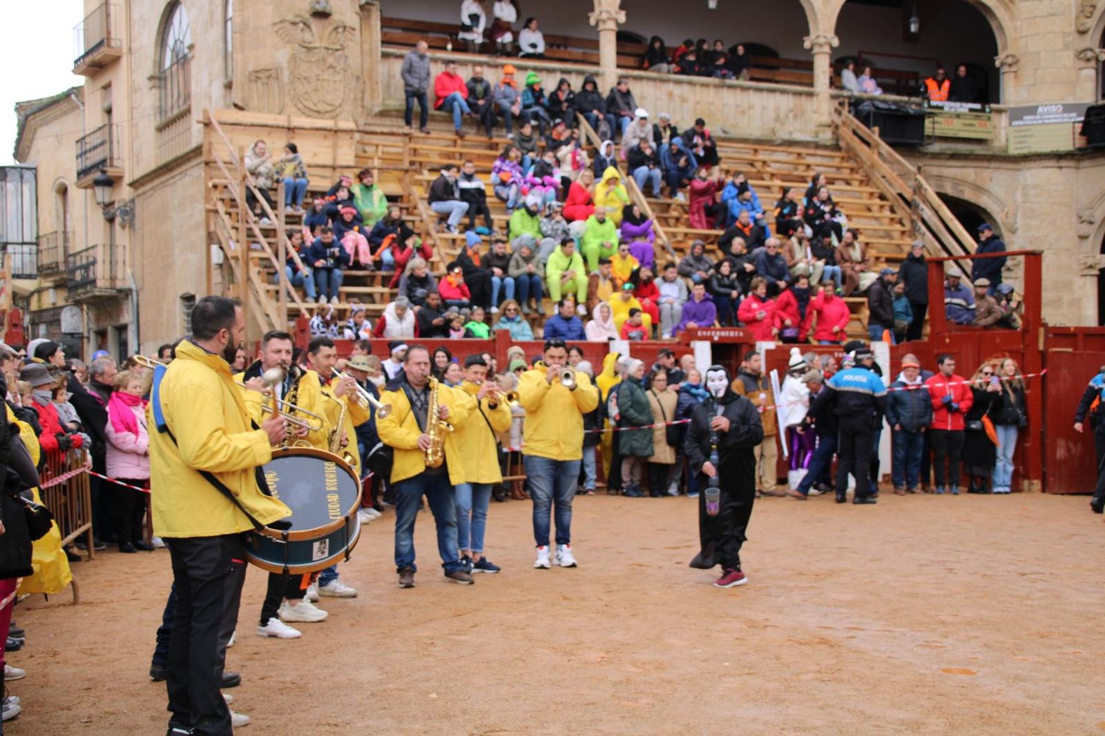 whatsapp-image-2024-02-10-at-16-04-38-1