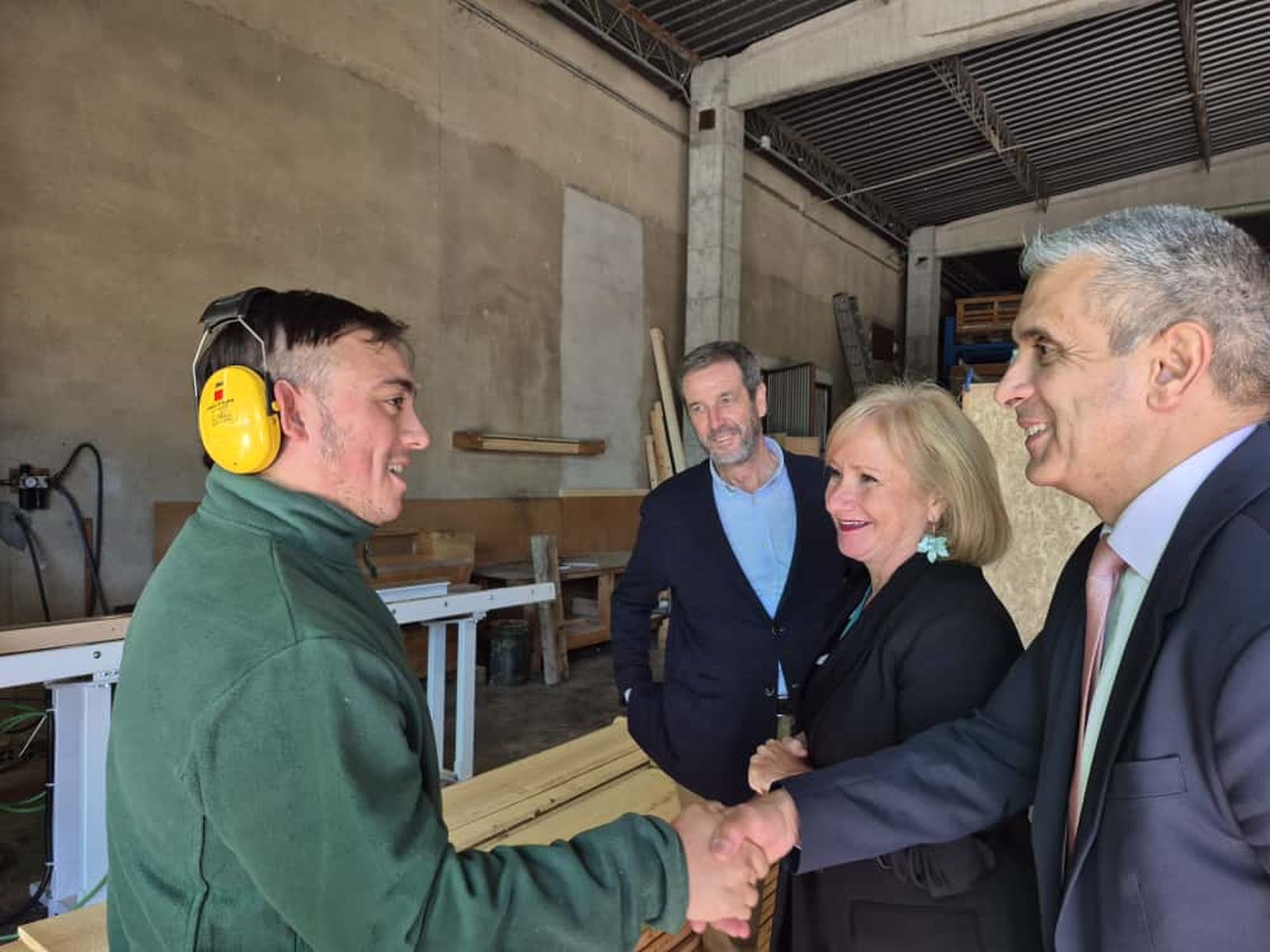 Castilla y León destina más de 11 millones para retirar amianto en pequeñas empresas