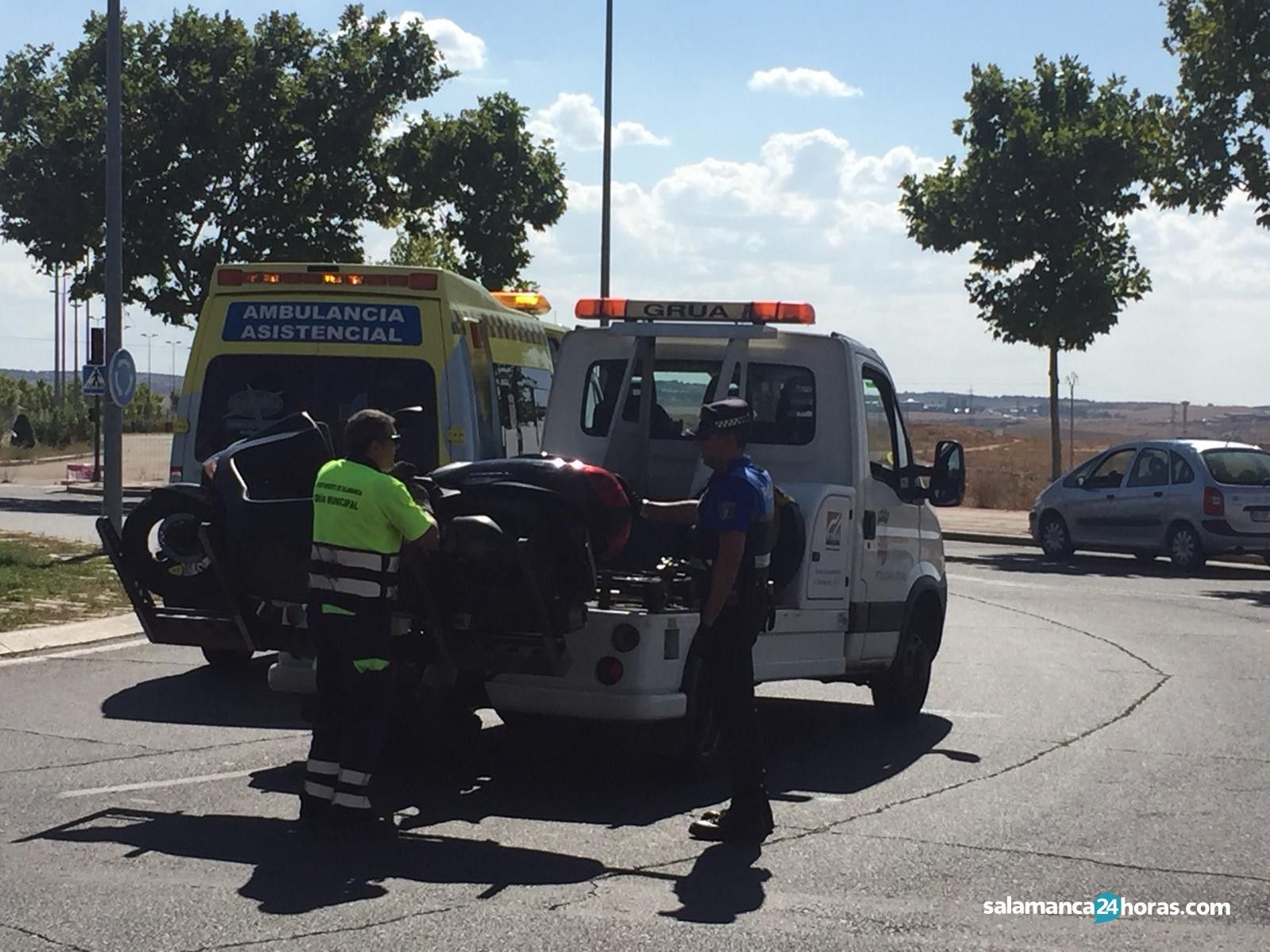 Accidente rotonda cementerio 2