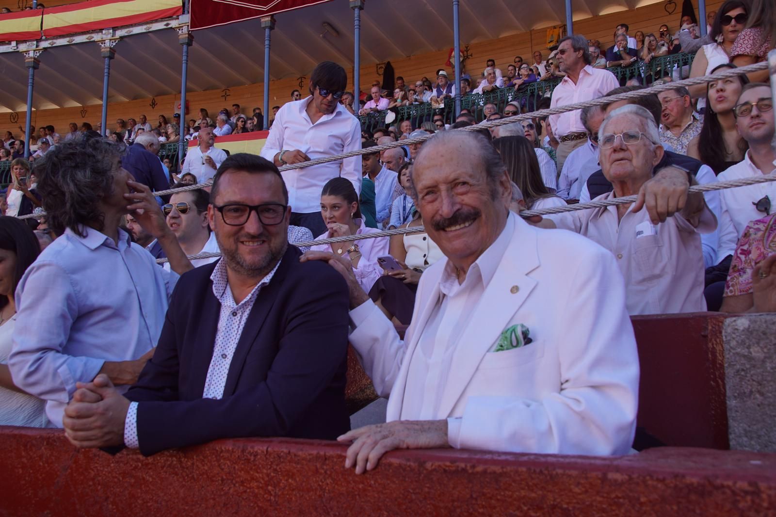 Así ha vivido la afición de La Glorieta el primer cartel de figuras de la feria: imágenes del ambiente en los tendidos y en el patio de cuadrillas