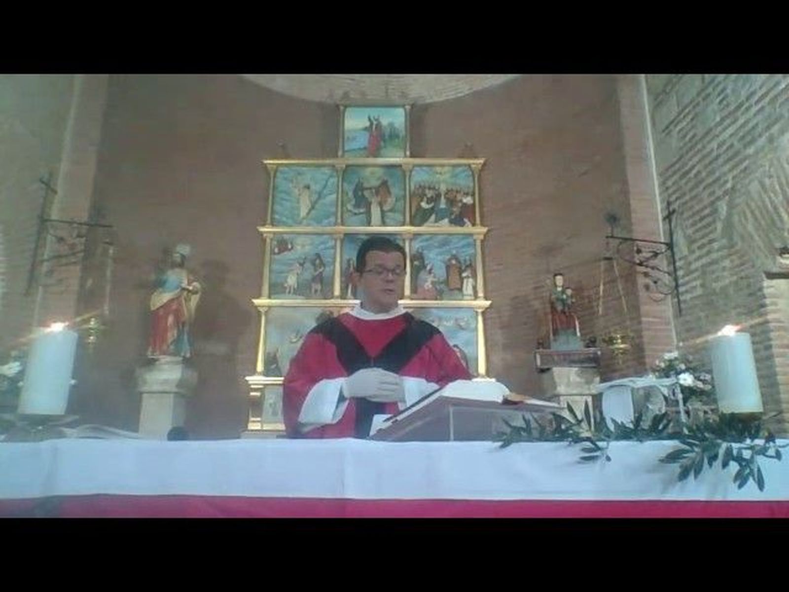 Santa Misa ofrecida por el Párroco Wilton desde Paradinas de SanJuan