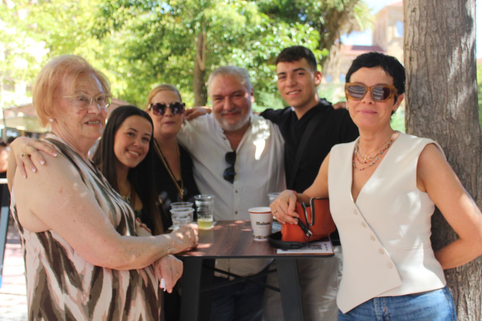 Ambiente en la Feria de Día en el mediodía de este sábado