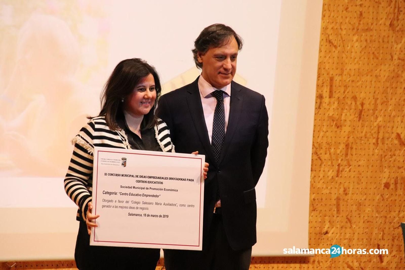 Entrega premios III concurso municipal de ideas empresariales innovadoras para centros educativos (8) (Copy)