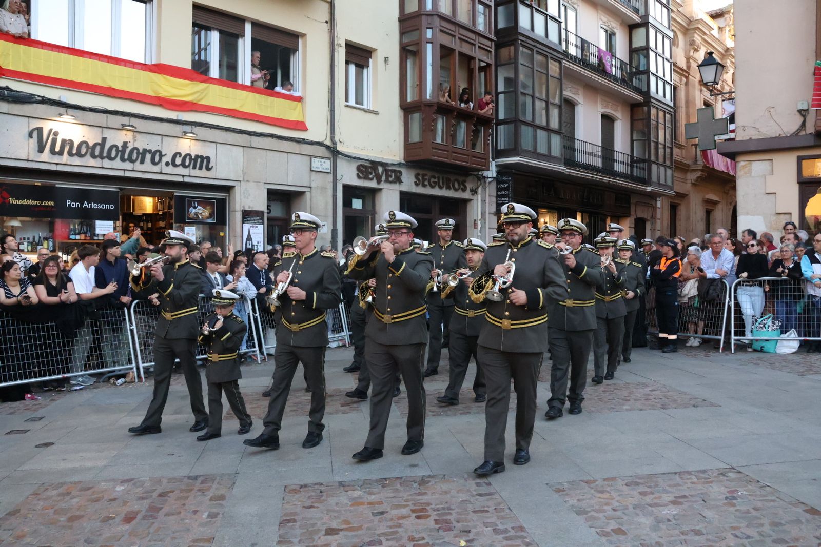 GALERÍA | Revive en imágenes la procesión de la Soledad
