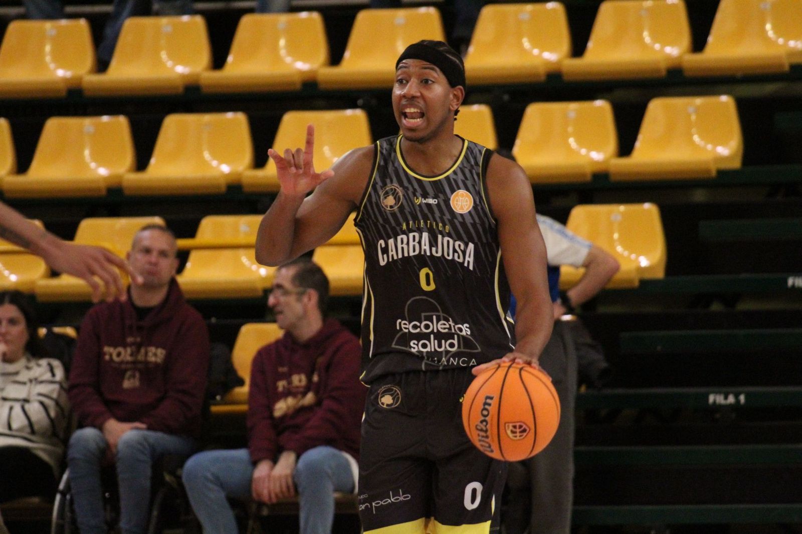 Atlético Carbajosa en un partido frente al Perfumerías.