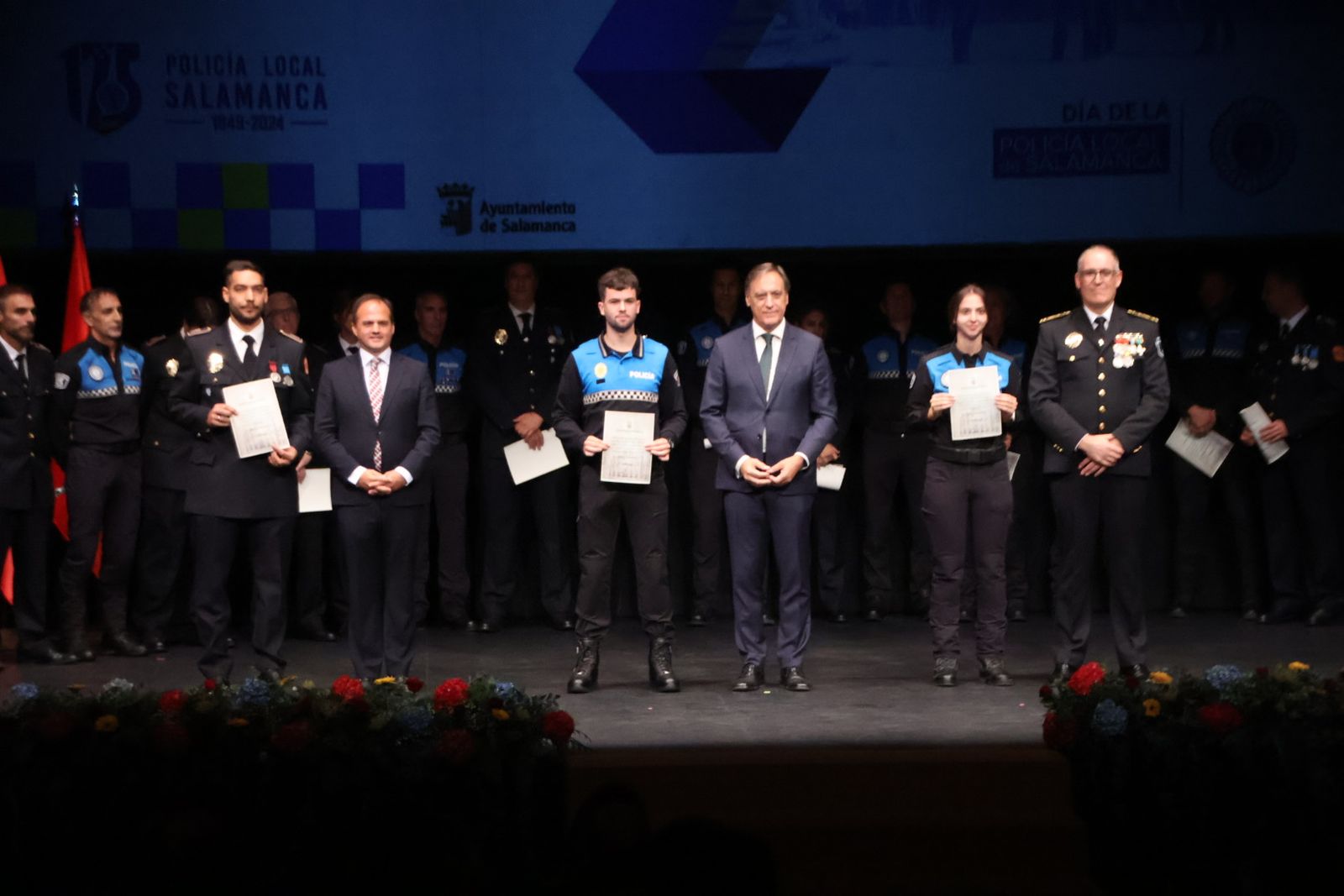 Día de la Policía Local en el Teatro Liceo