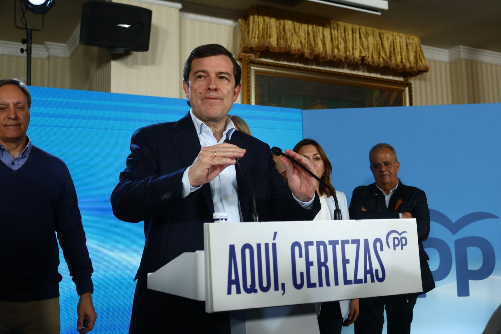 Mañueco celebra su triunfo en Salamanca en las Elecciones a las Cortes de Castilla y León 2026