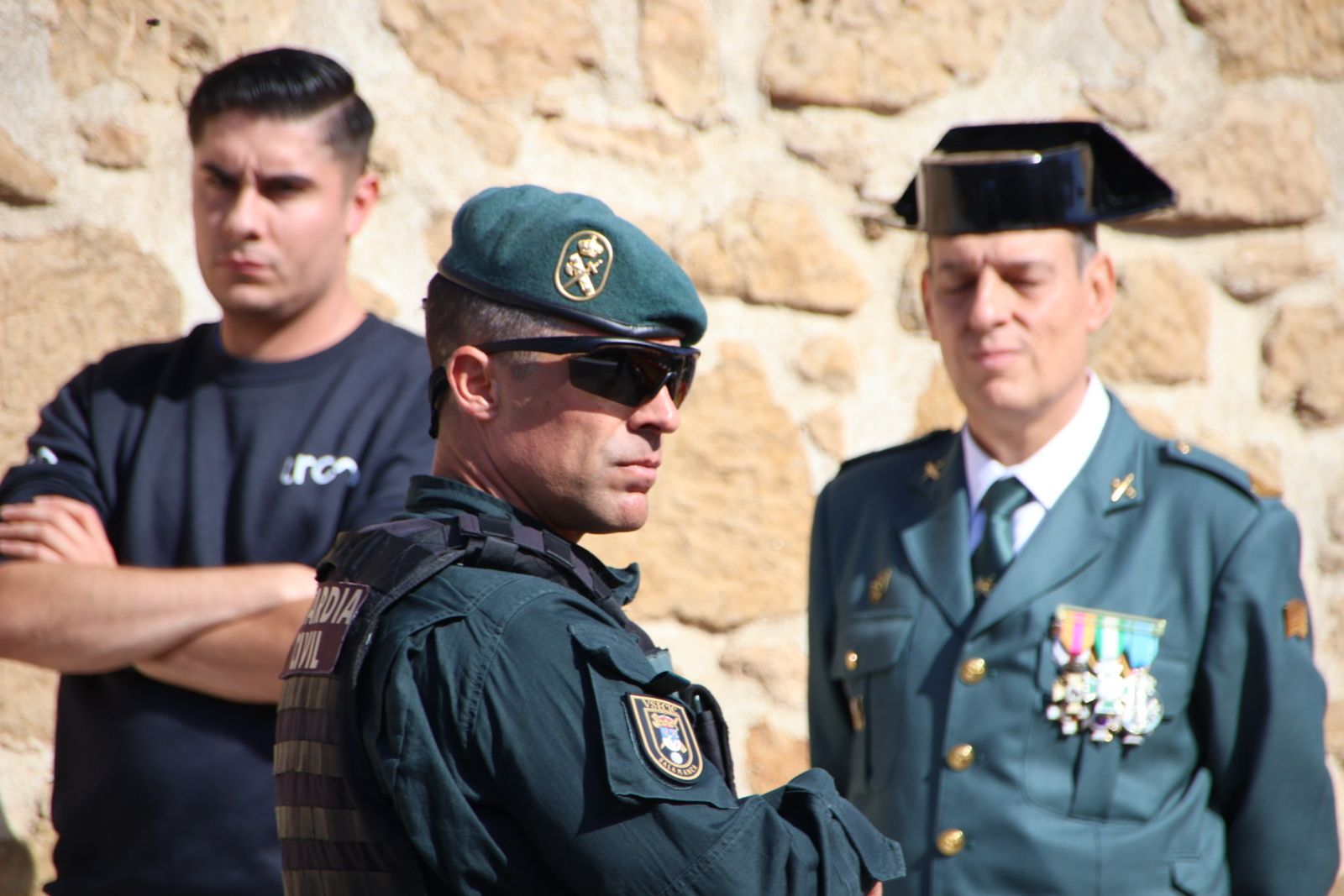 Inauguración glorieta a la Guardia Civil en Villares de la Reina