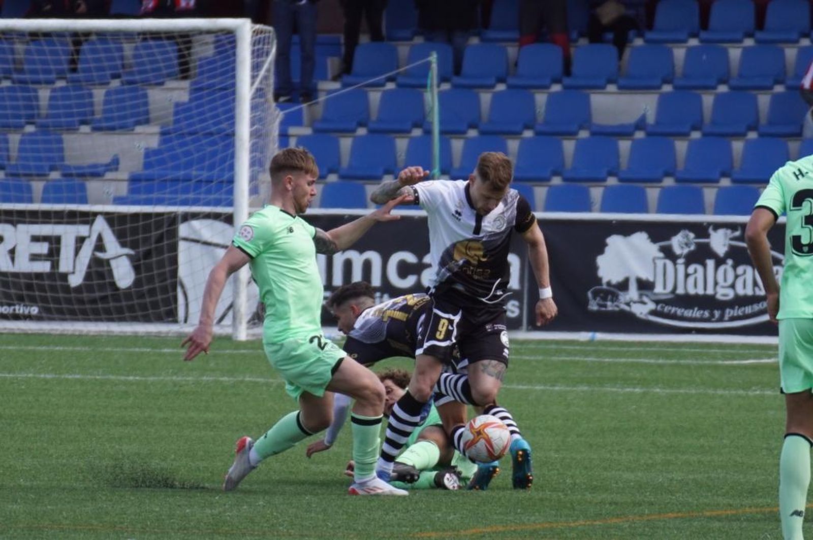 whatsapp-image-2022-03-06-at-14-16-46-4