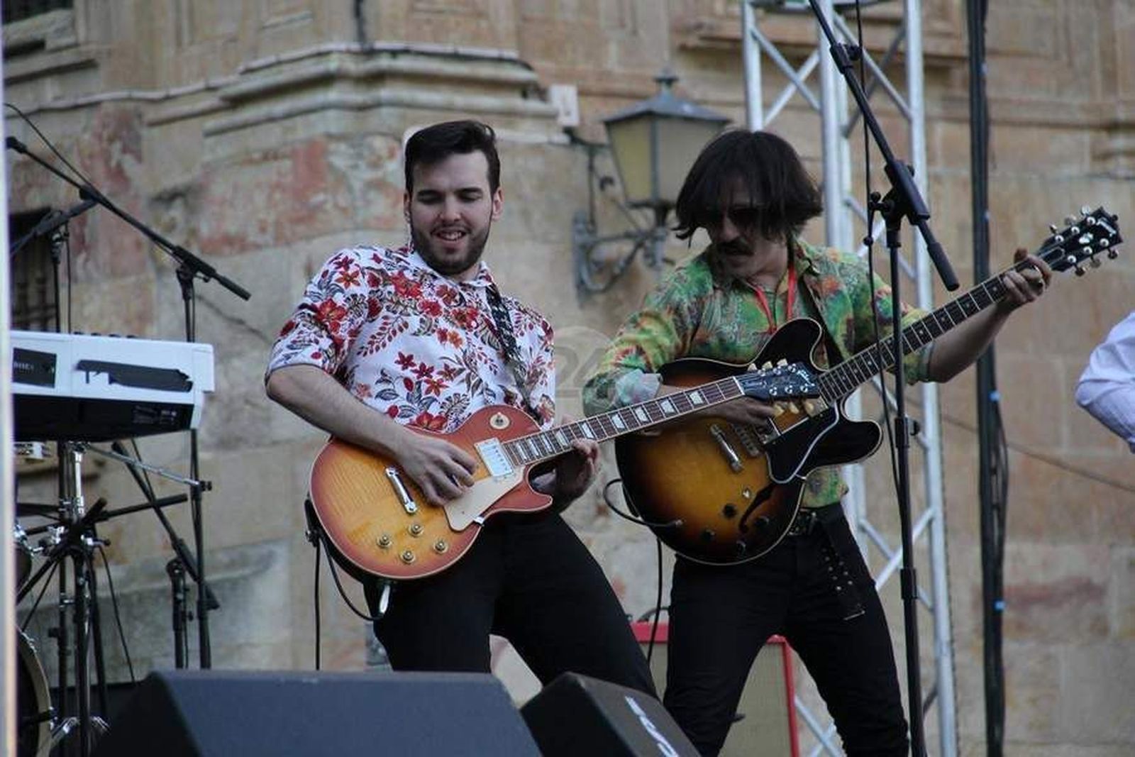 Rock and roll y pop funk en el Patio Chico
