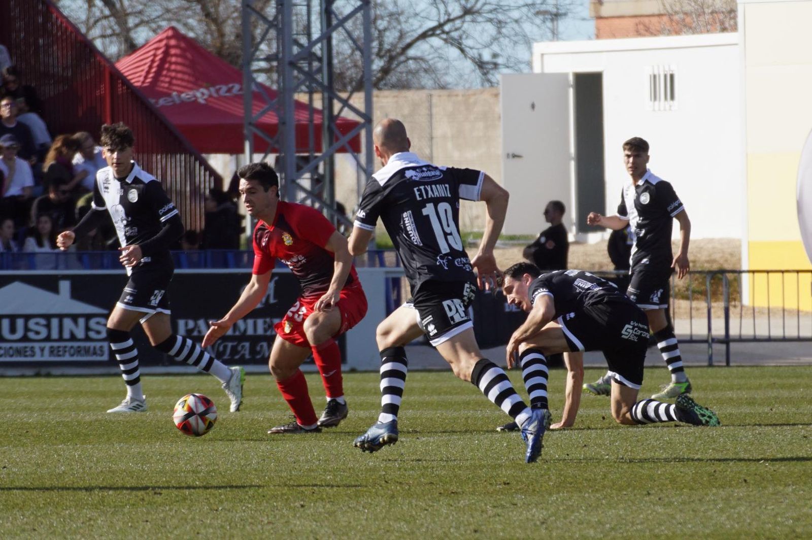 whatsapp-image-2024-02-18-at-16-18-44