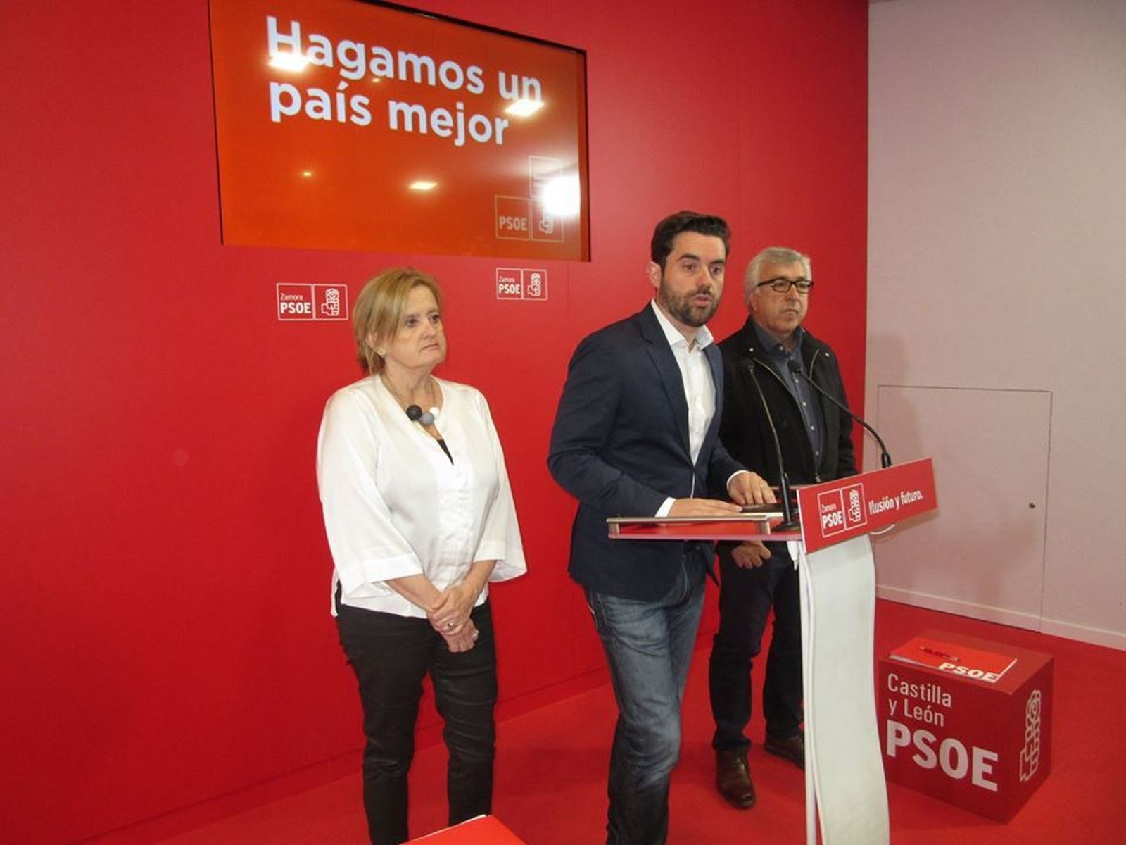 PSOE Zamora. Mar Rominguera, Antidio Fagúndez y José Fernández (1) (1)