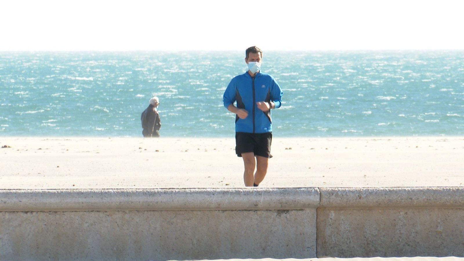 Correr con mascarilla es perjudicial para los sistemas respiratorio y cardiovascular Correr con mascarilla es perjudicial para los sistemas respiratorio y cardiovascular