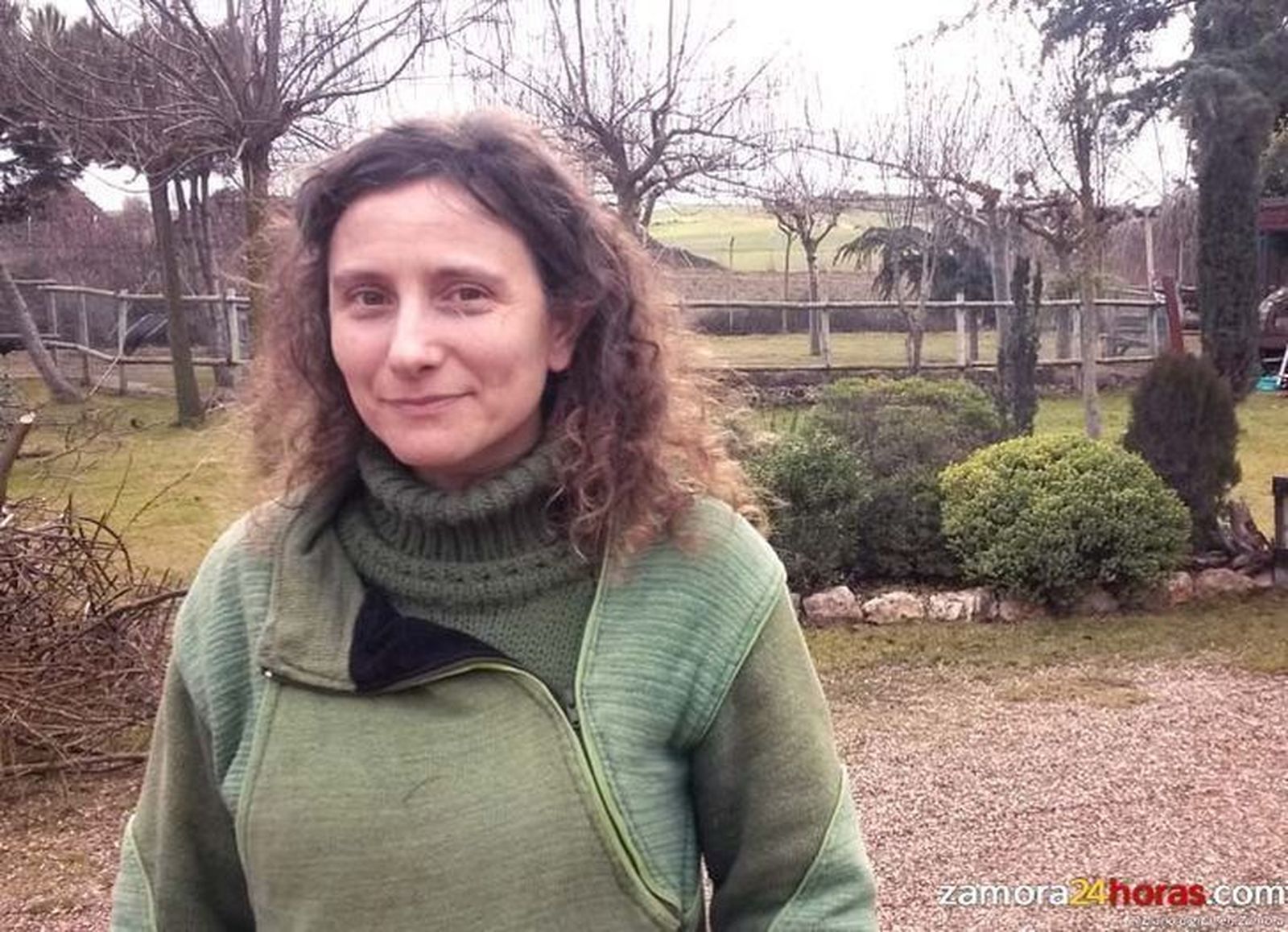 Miriam García, presidenta de Defensa Animal Zamora: “En los escaparates no debería haber nunca animales”