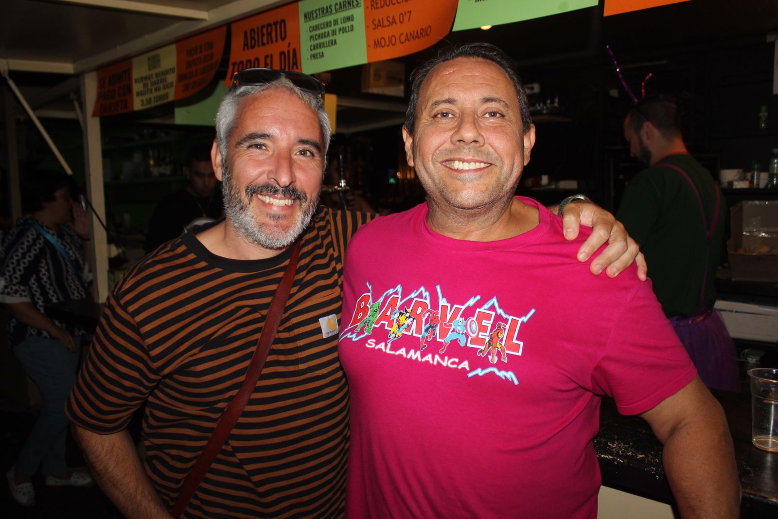 Ambiente en la Feria de Día en la tarde de este lunes