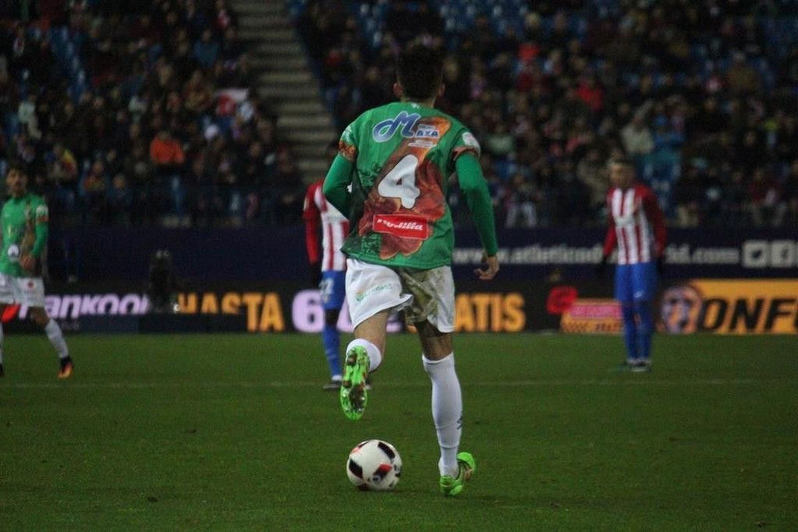 El Guijuelo ‘estrenó’ camiseta ante el Atlético de Madrid
