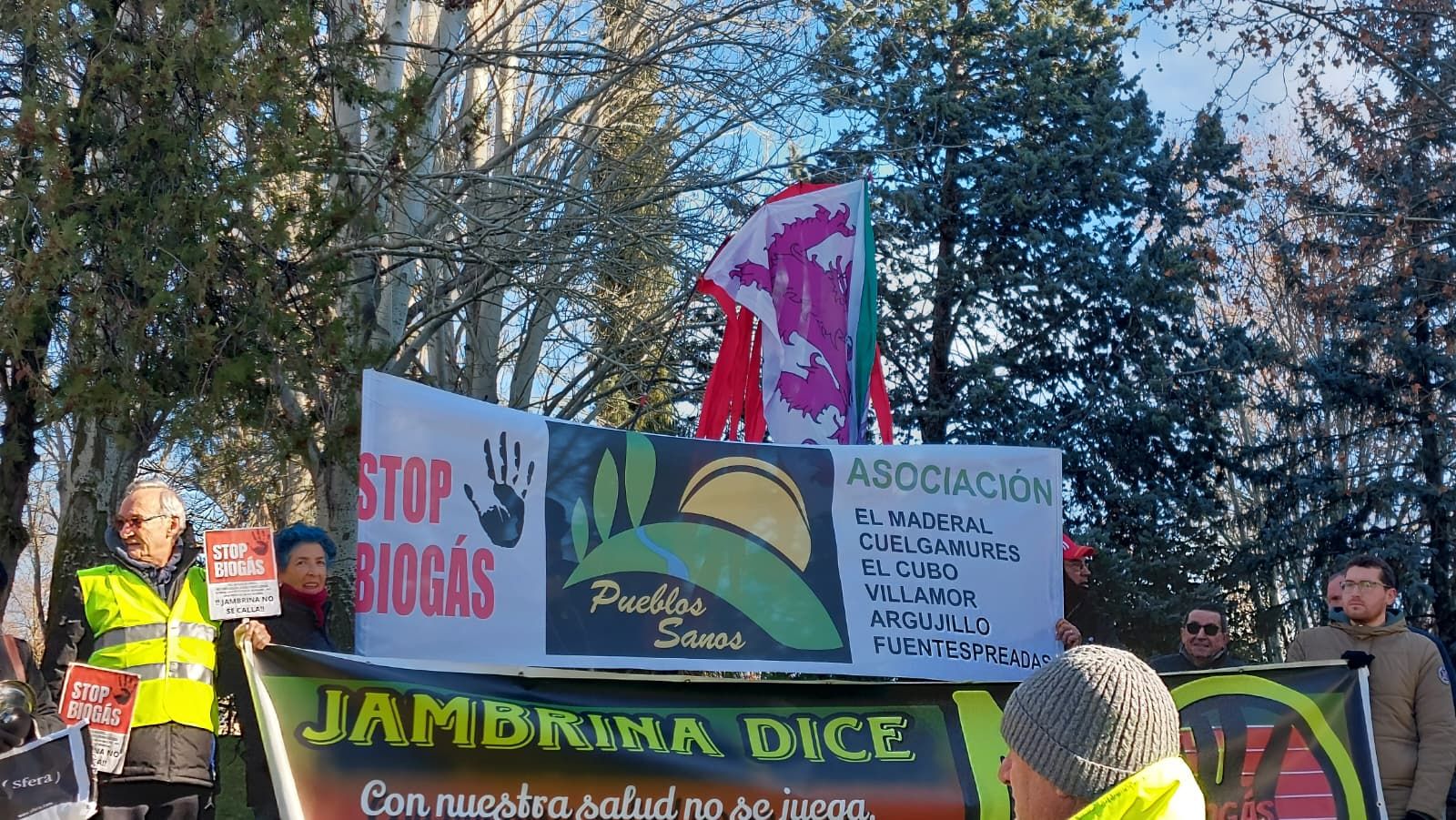 Cacerolada en Zamora contra las plantas de biogás (18).jpeg