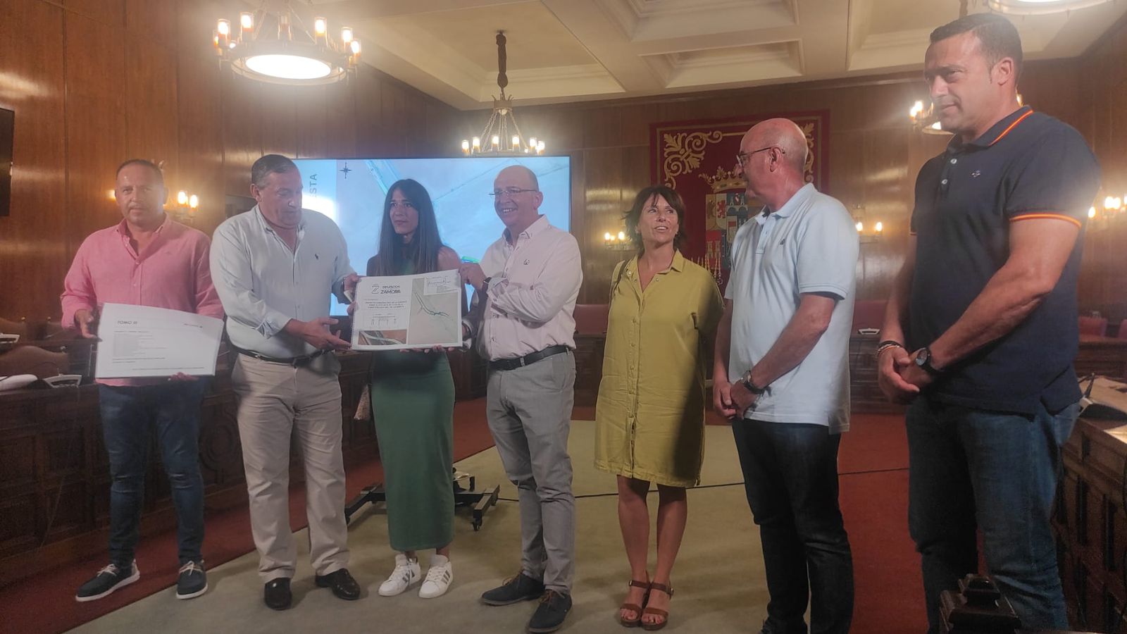 Presentación de la nueva ejecución del proyecto del puente de La Hiniesta.