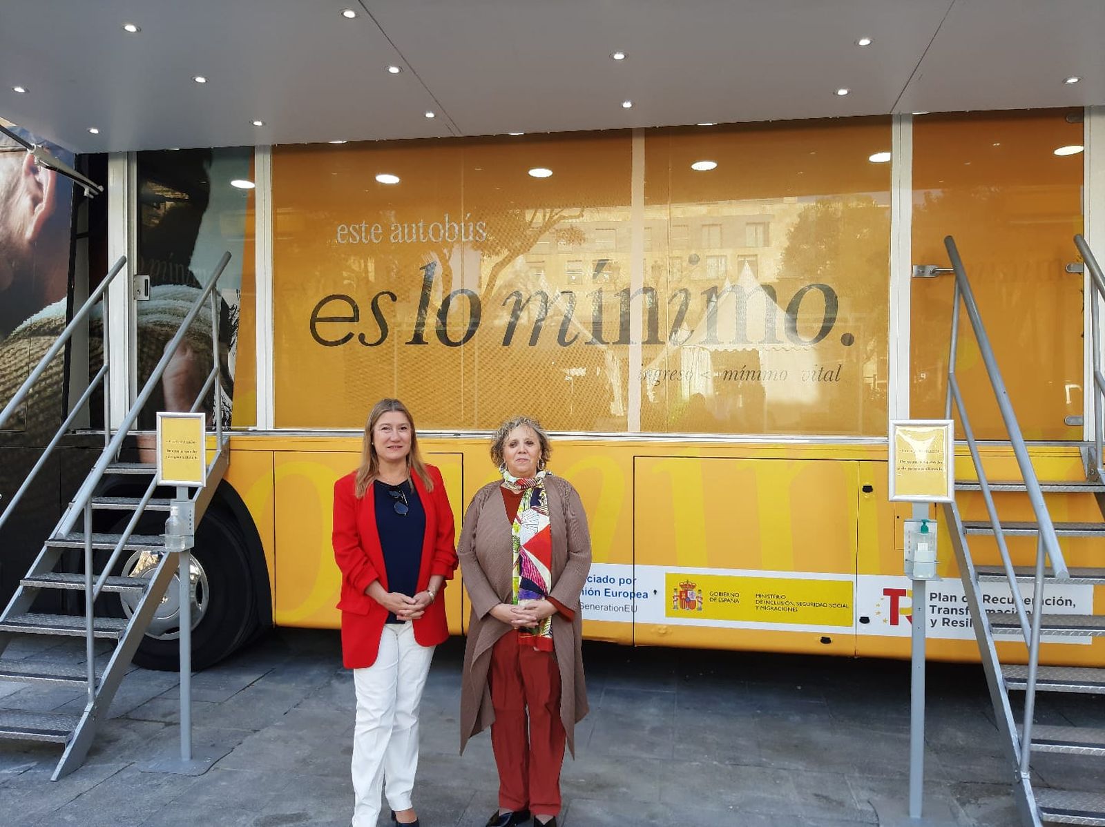 El autobús informativo del Ingreso Mínimo Vital llega a Salamanca