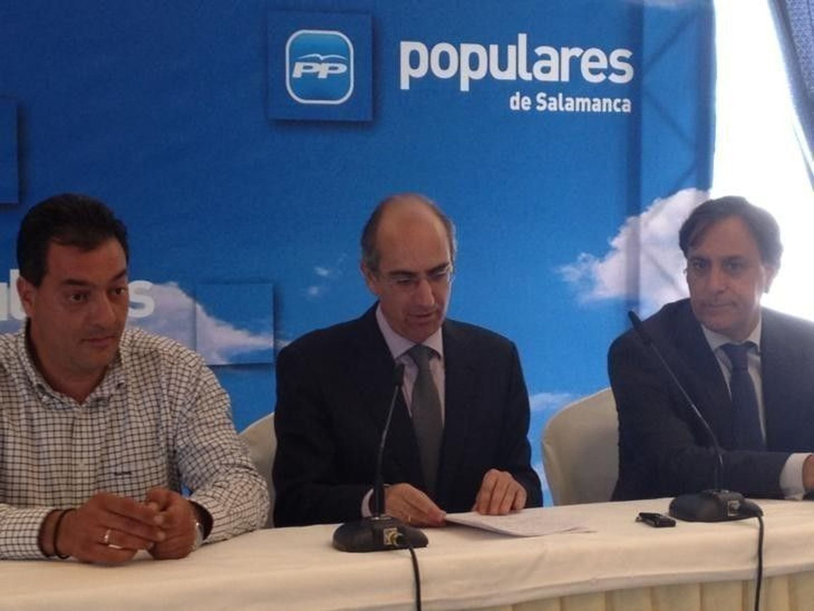 Iglesias: Imperan políticas de sentido común para satisfacer las necesidades básicas en los municipios