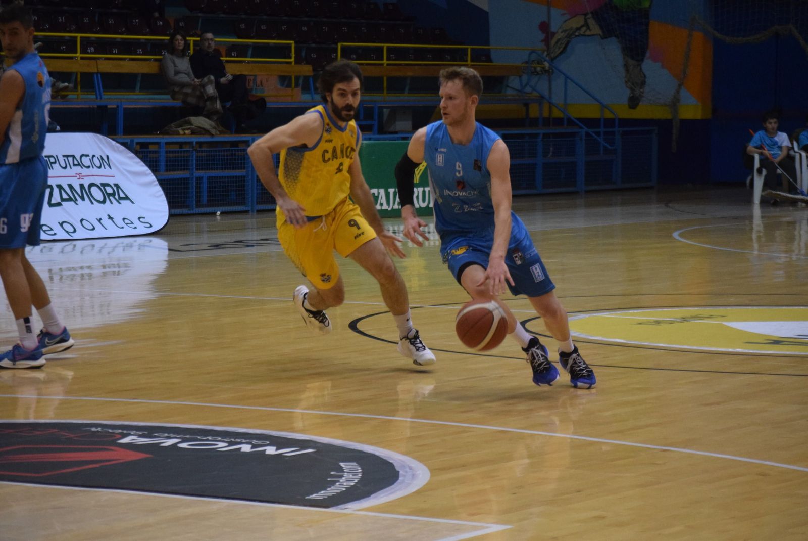 CB Zamora   Canoe (48)