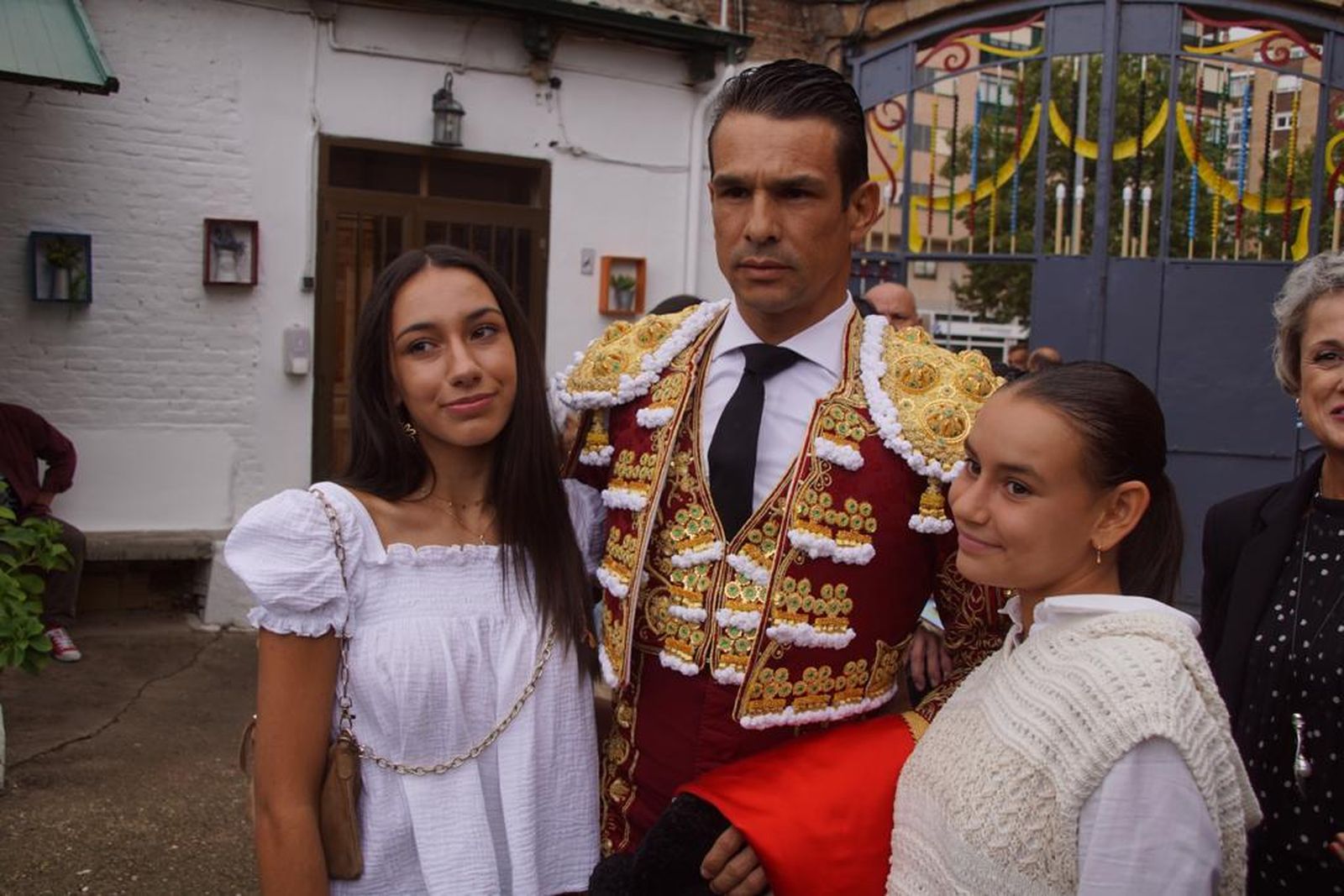 ambiente-en-el-patio-de-cuadrillas-de-la-glorieta-sabado-16-de-septiembre-52