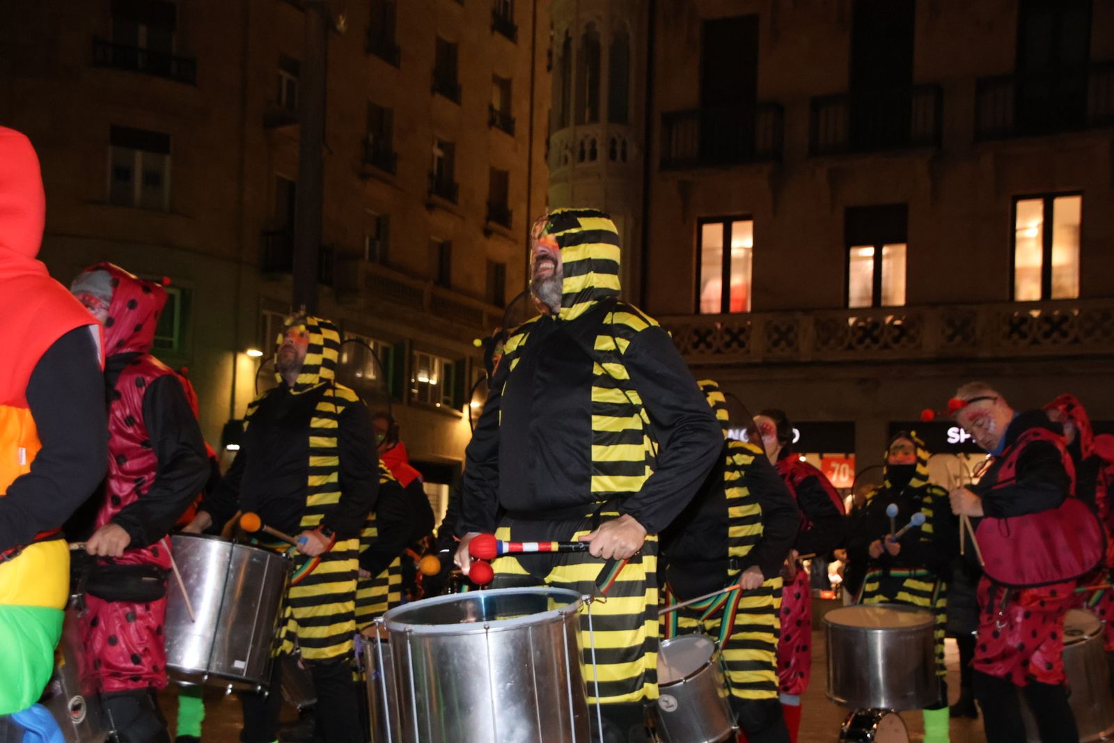 Pasacalles desde la Plaza del Liceo