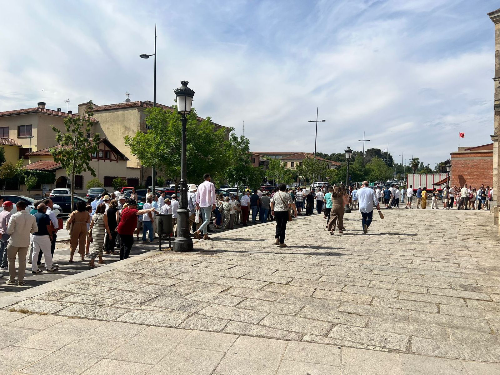 whatsapp-image-2025-06-14-at-17-38-07-2