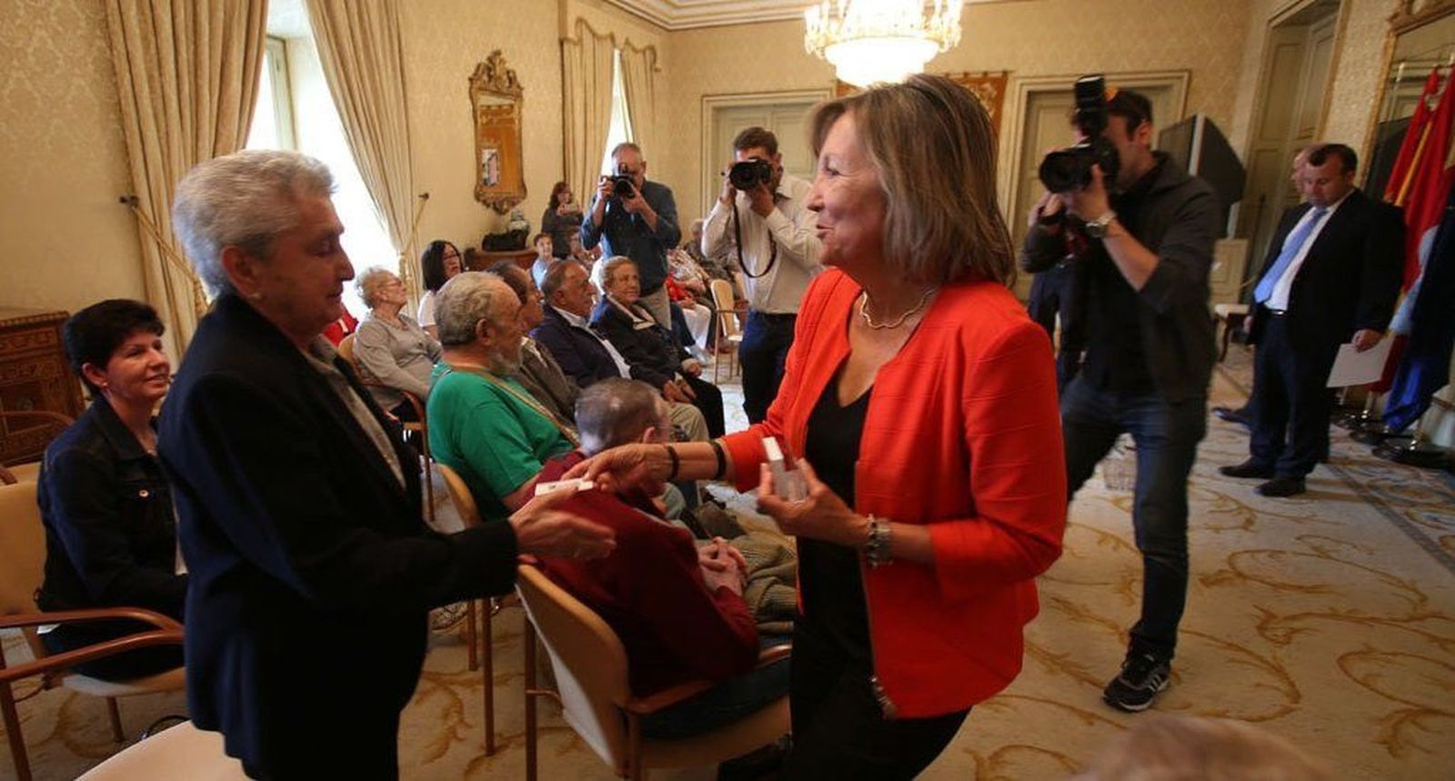 El equipo municipal para la promoción de la autonomía personal atiende a más de medio centenar de personas para favorecer su integración social