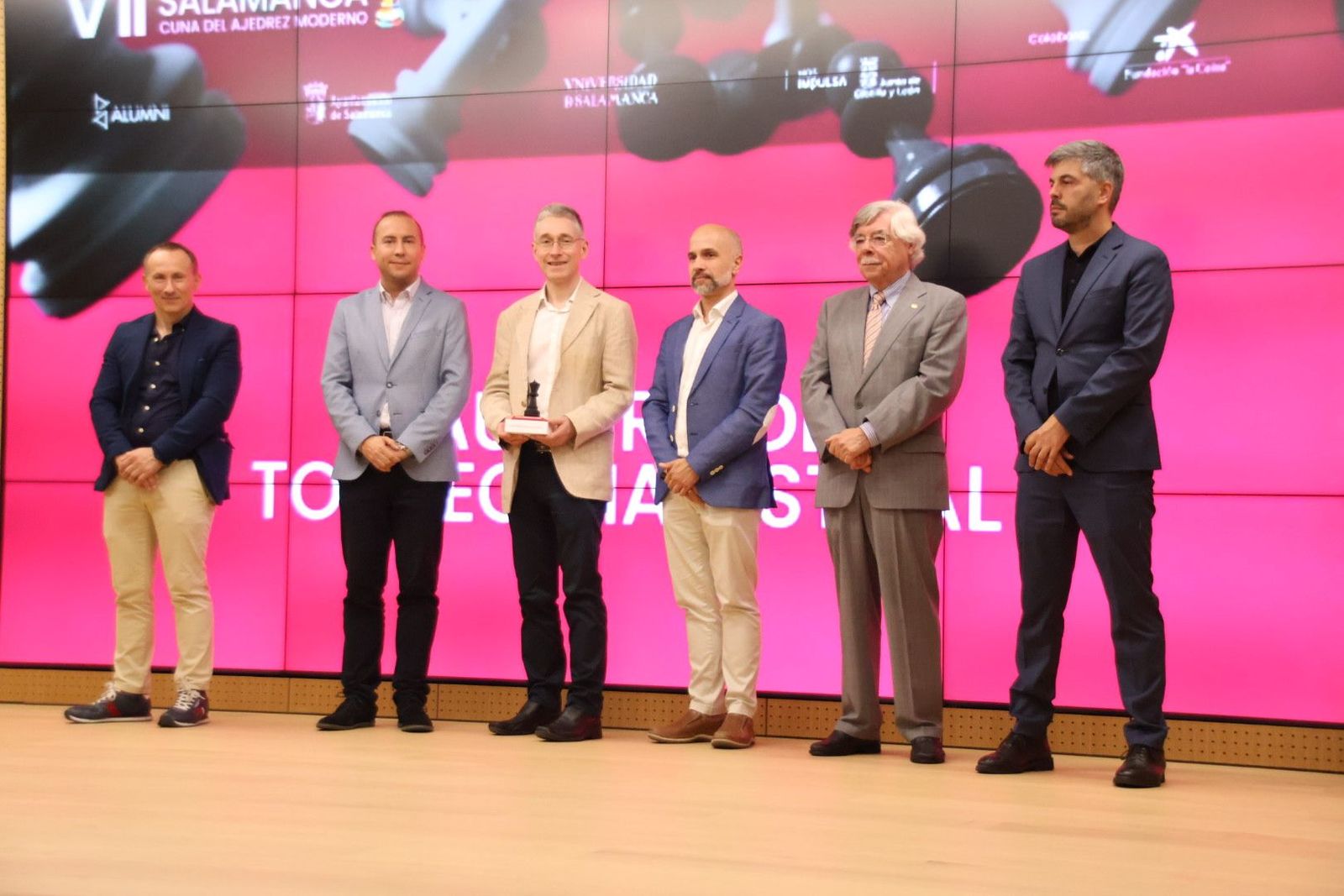 20240525191649-img-2345