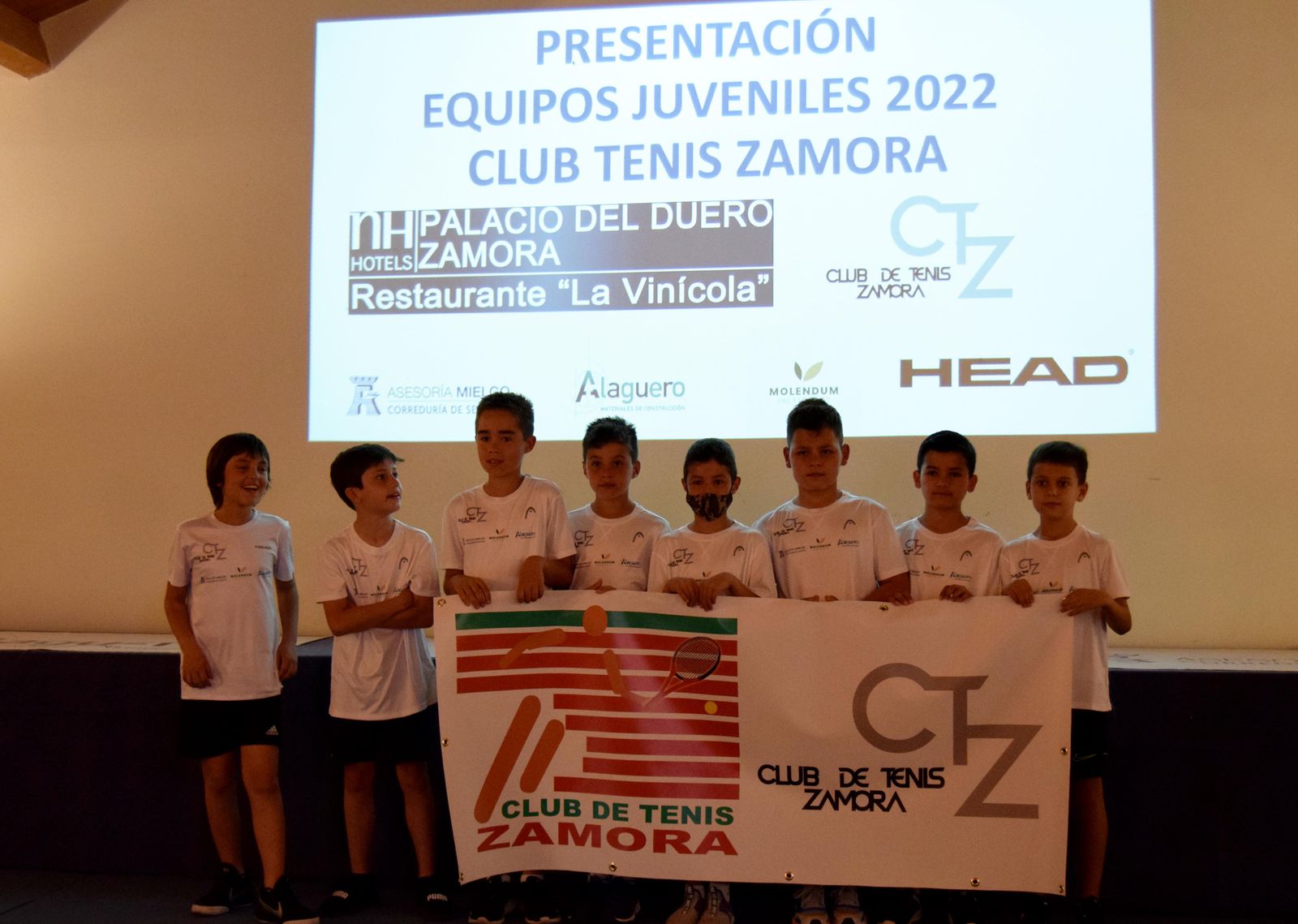 El Club Tenis Zamora presenta a sus equipos