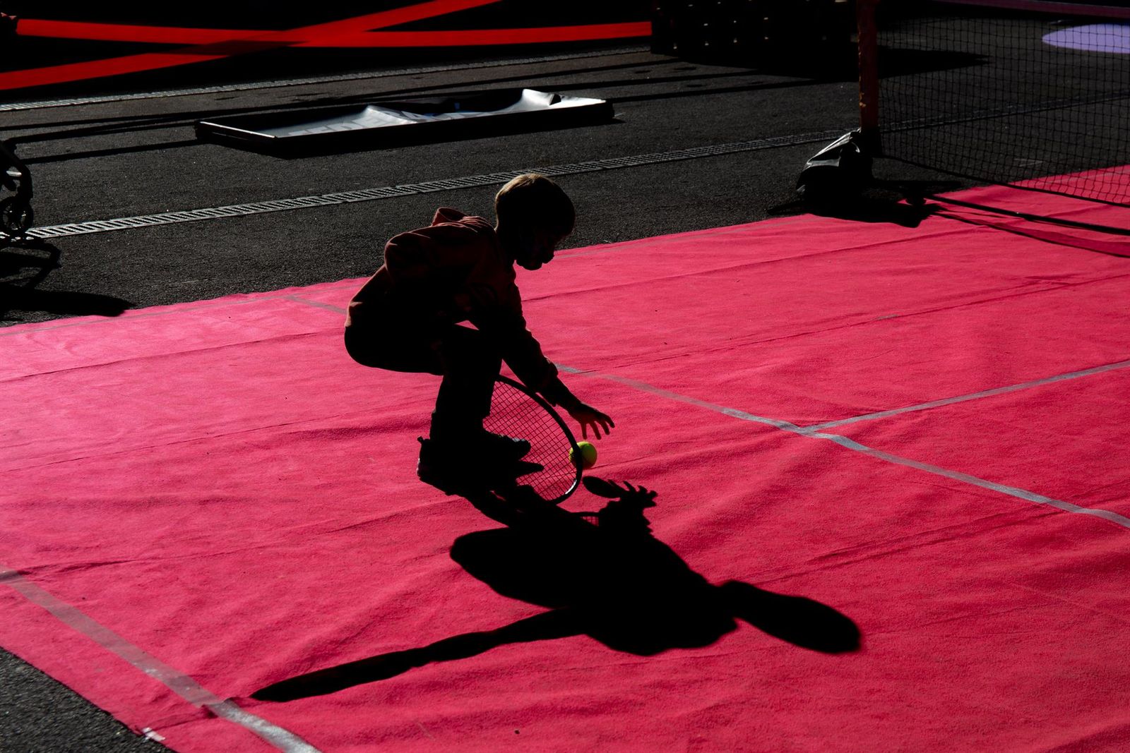 Niño jugando  Foto EP