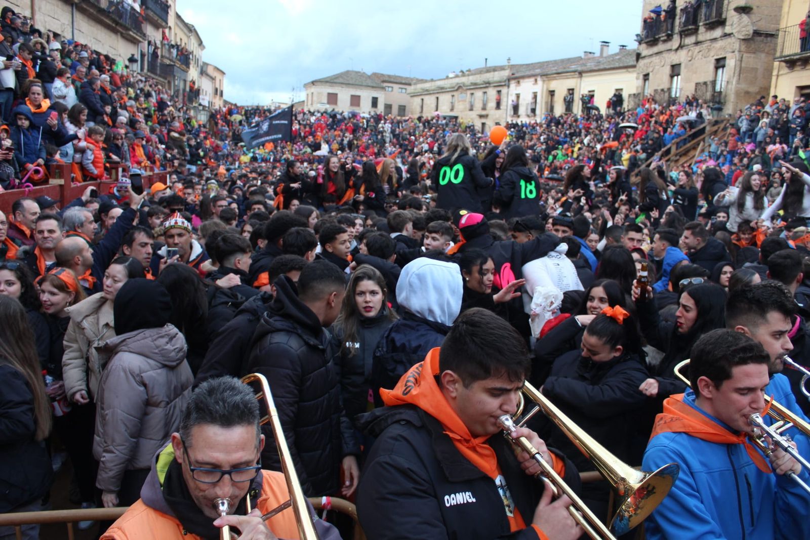 whatsapp-image-2024-02-09-at-18-45-43-3