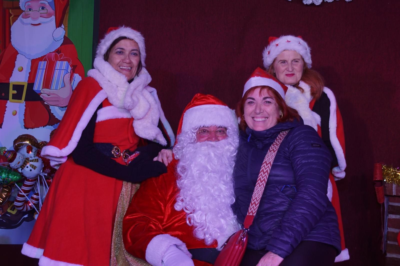 El Encinar recibe la visita de Papa Noel