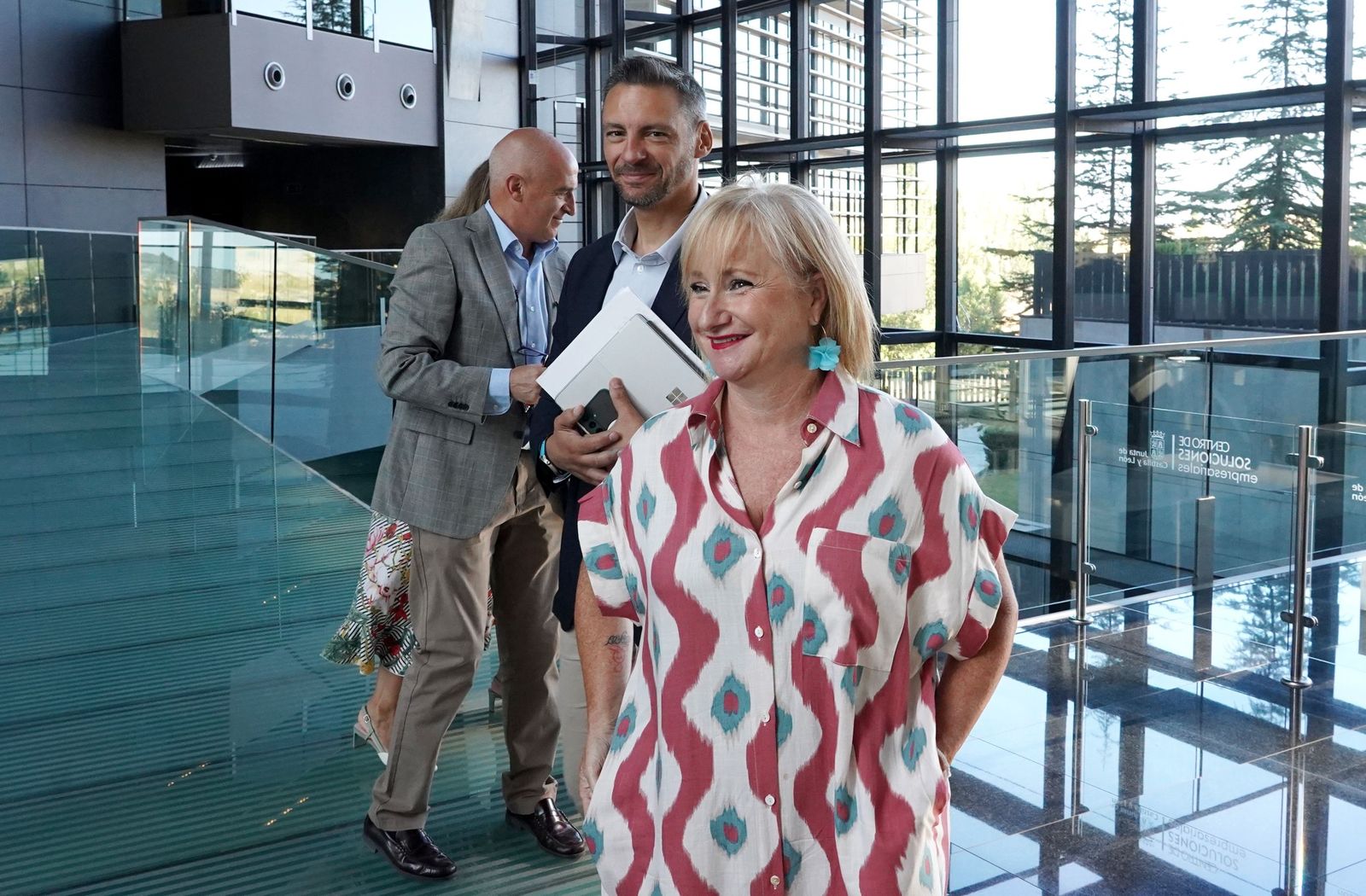 La consejera de Industria, Comercio y Empleo, Leticia García, preside el Consejo General de Empleo de Castilla y León.