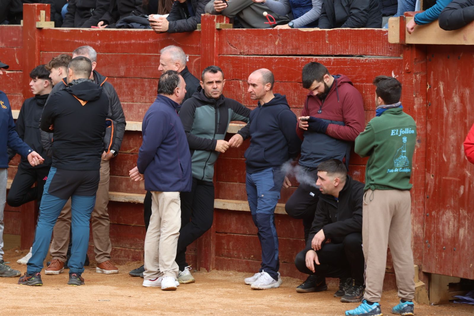 Mañana de capea de lunes en el Carnaval del Toro 2026