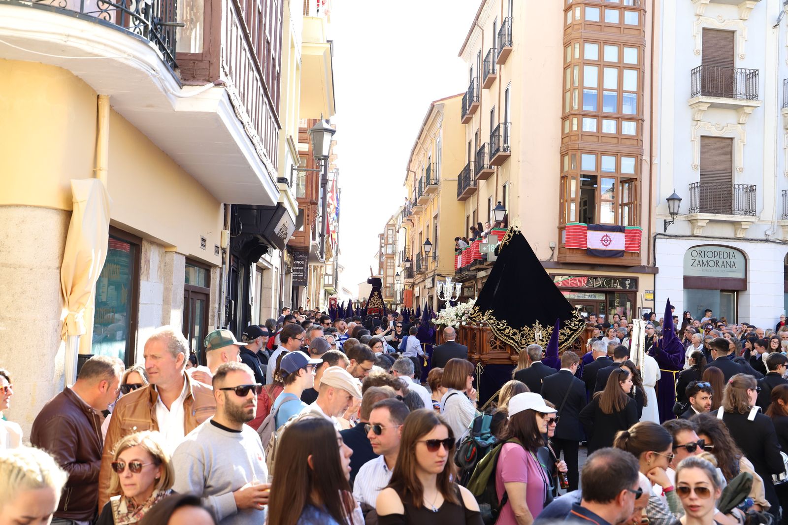 cofradia-de-la-santa-vera-cruz-disciplina-y-penitencia-38