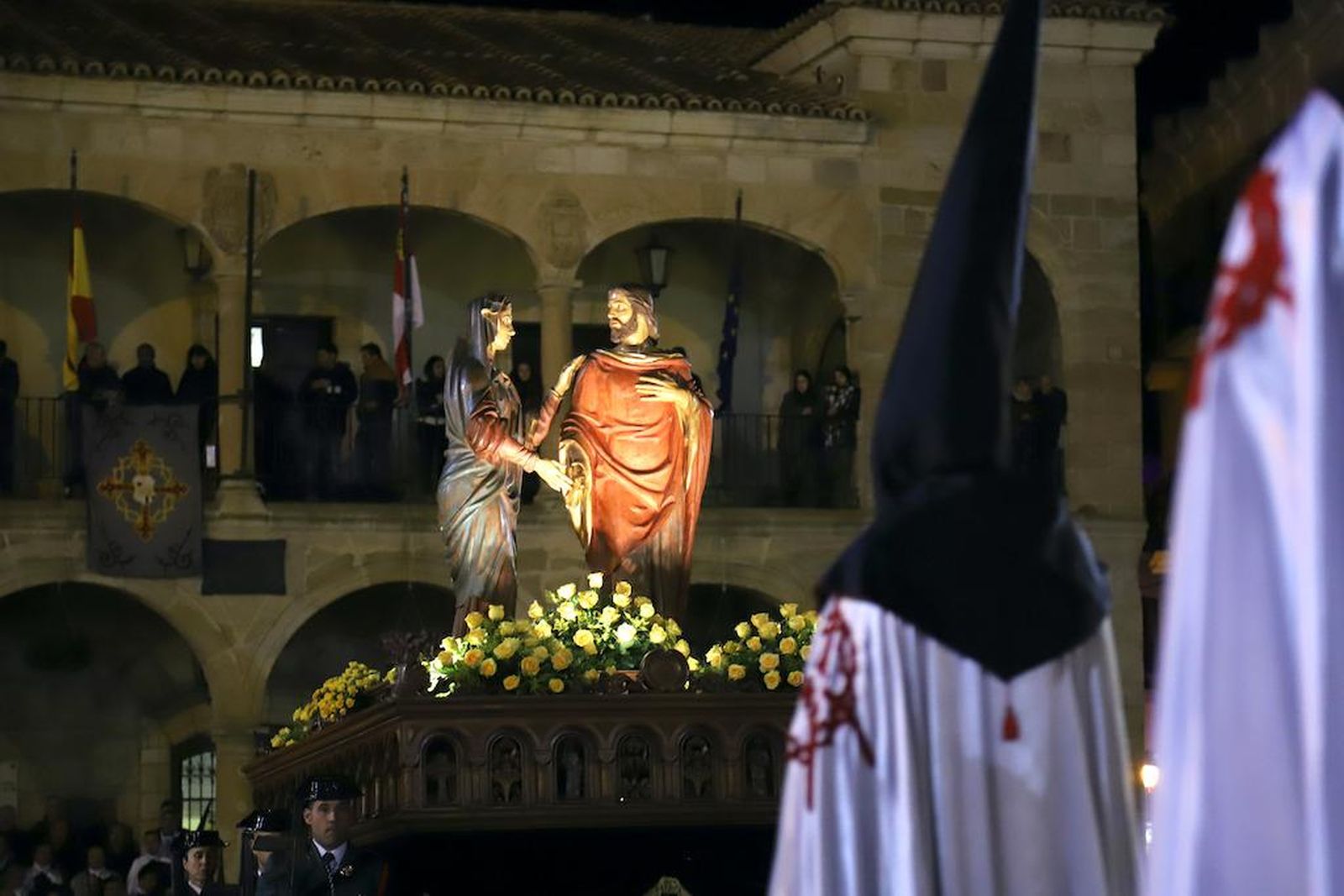 Un instante del recorrido de la Tercera Caída Foto María Lorenzo