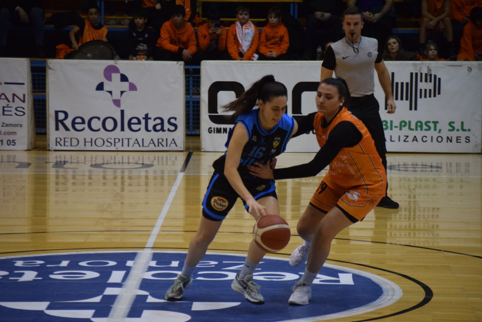 cd-zamarat-picken-claret-40