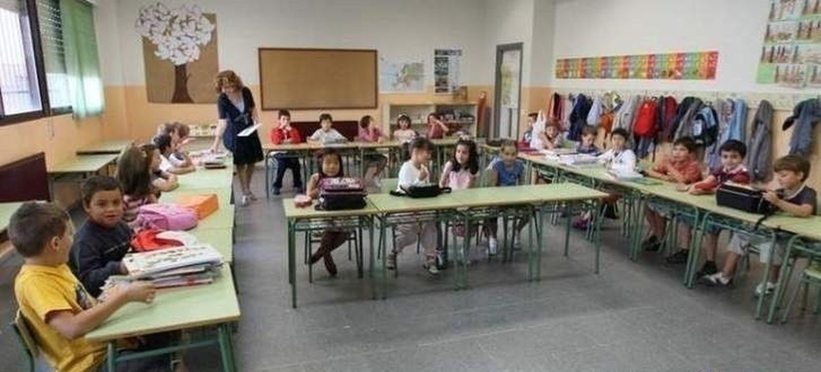 La Junta destina cerca de un millón de euros a Madrugadores y Tardes en el Cole para el primer trimestre del curso