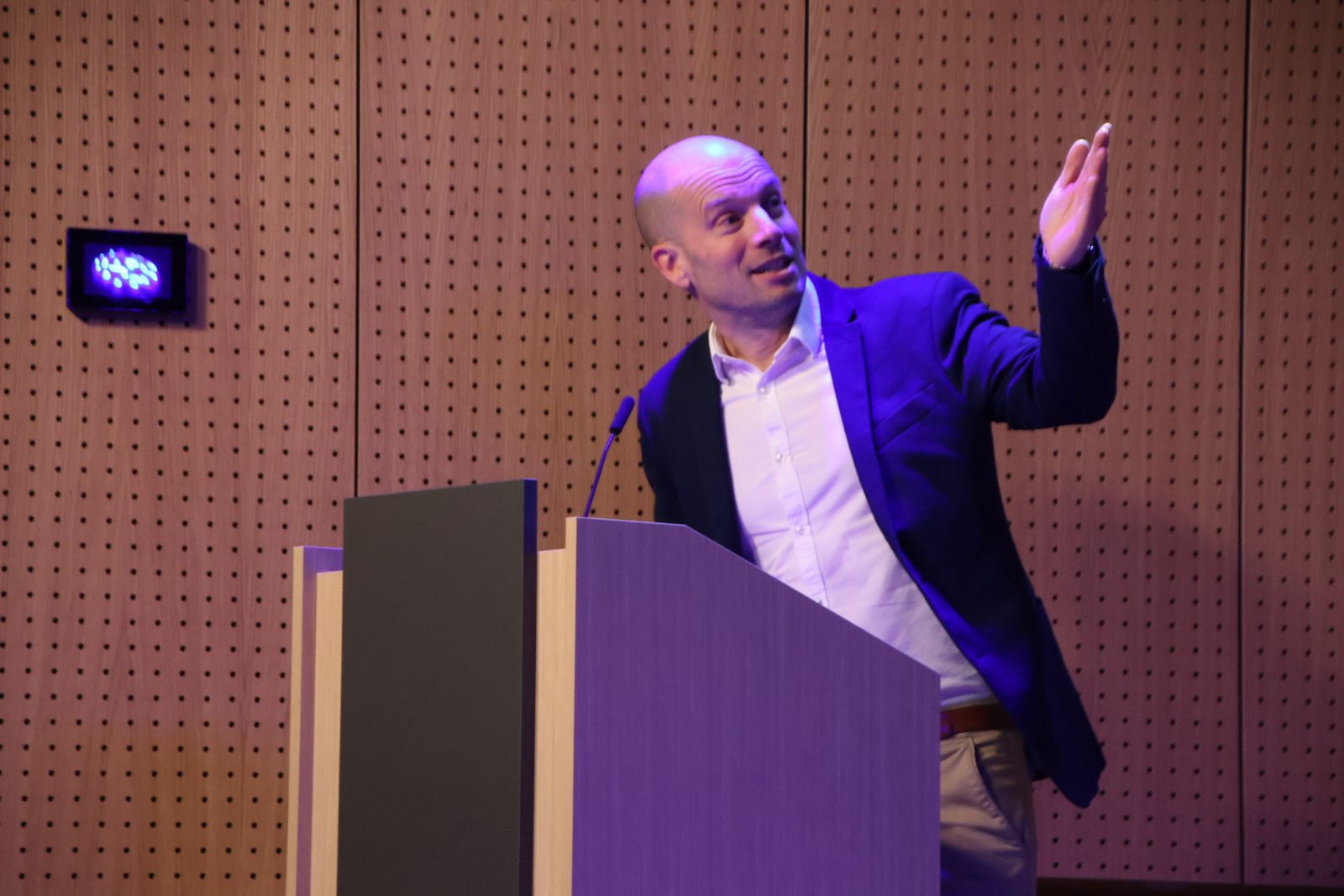 Inauguración del encuentro “Caminando hacia el Salamanca Tech Summit 2026”.